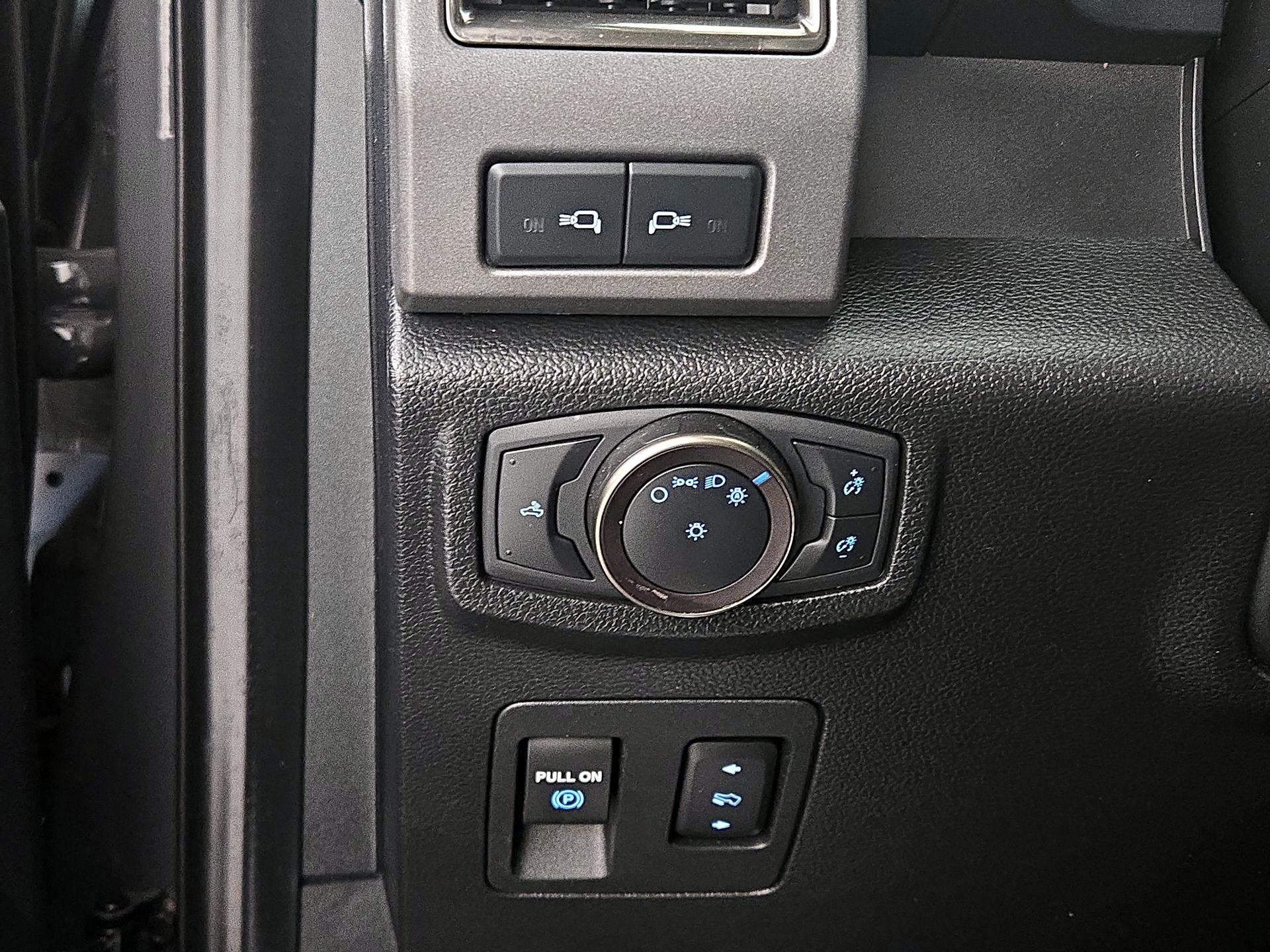 Thumbnail: 2020 Ford F-150 - 13