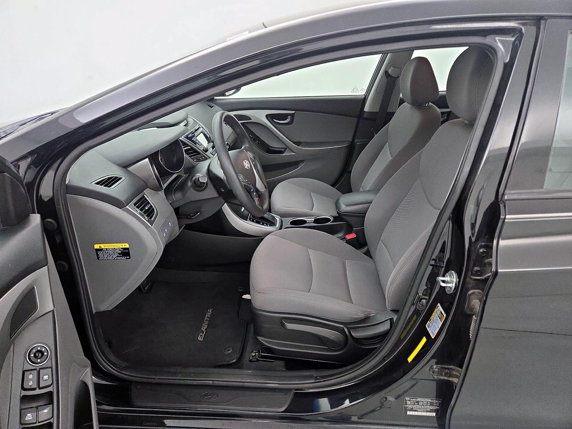 Thumbnail: 2014 Hyundai Elantra - 11