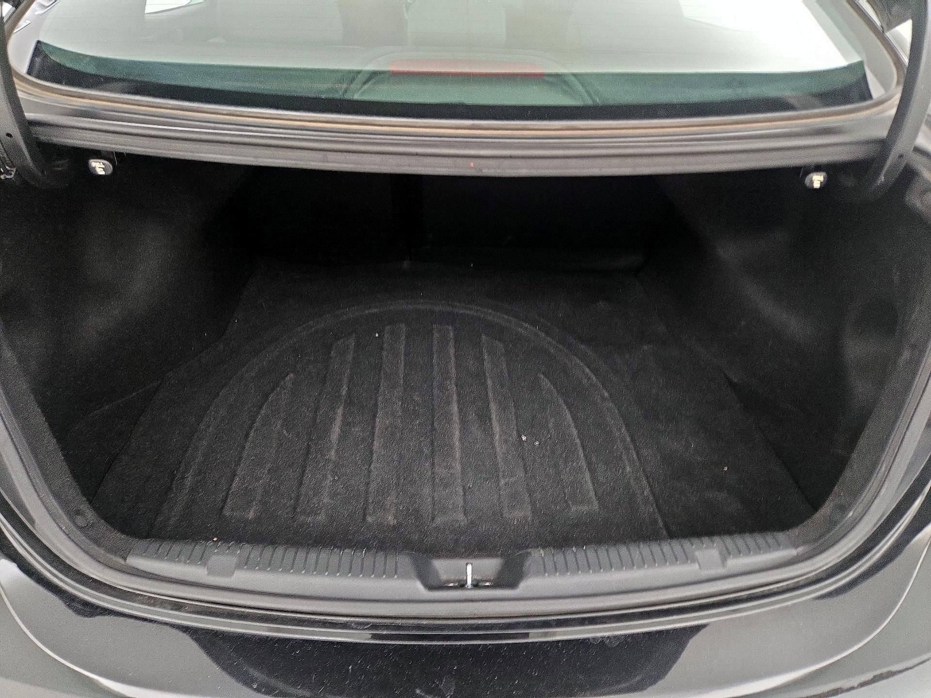 Thumbnail: 2014 Hyundai Elantra - 20