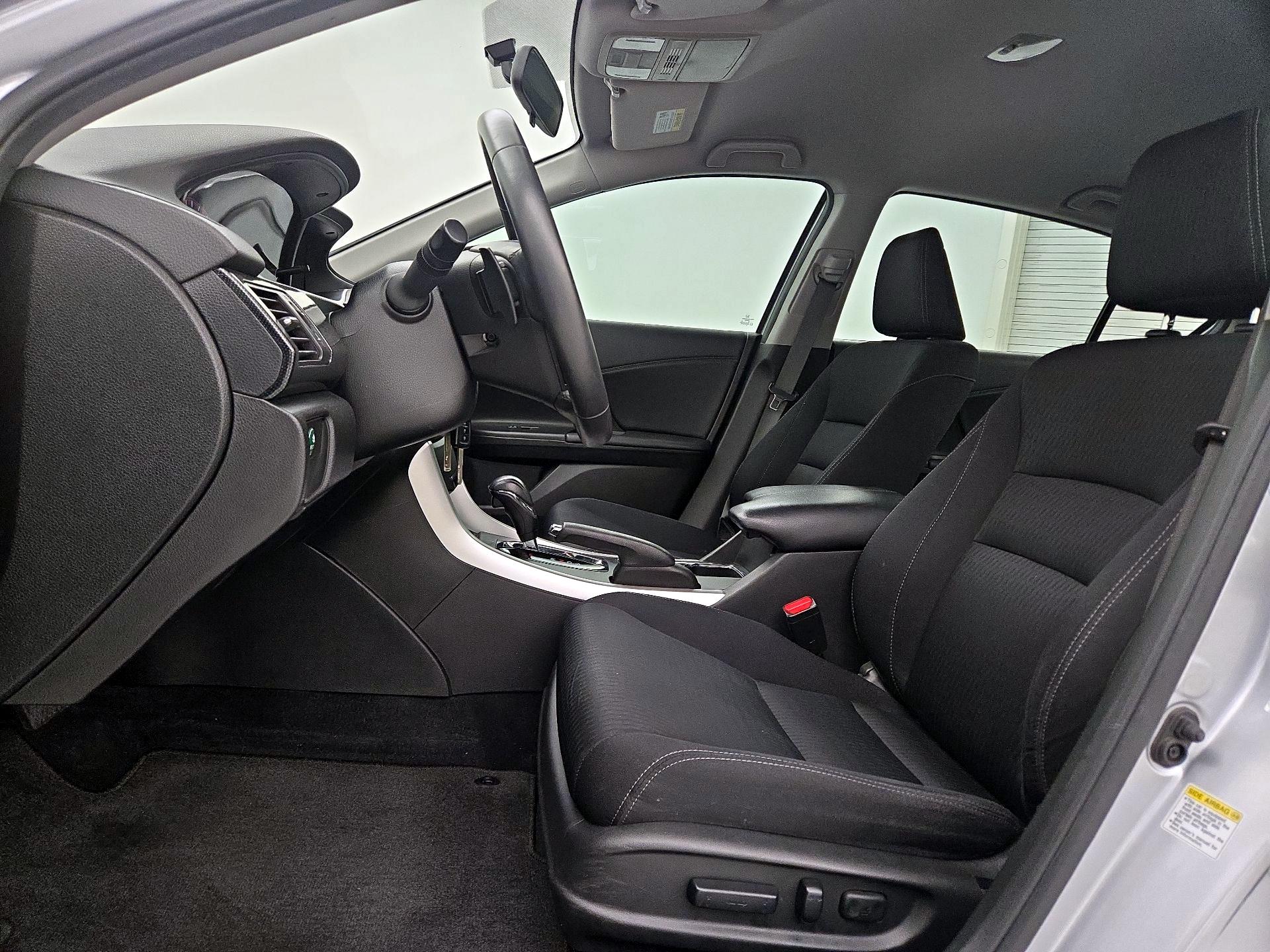 Thumbnail: 2015 Honda Accord - 11