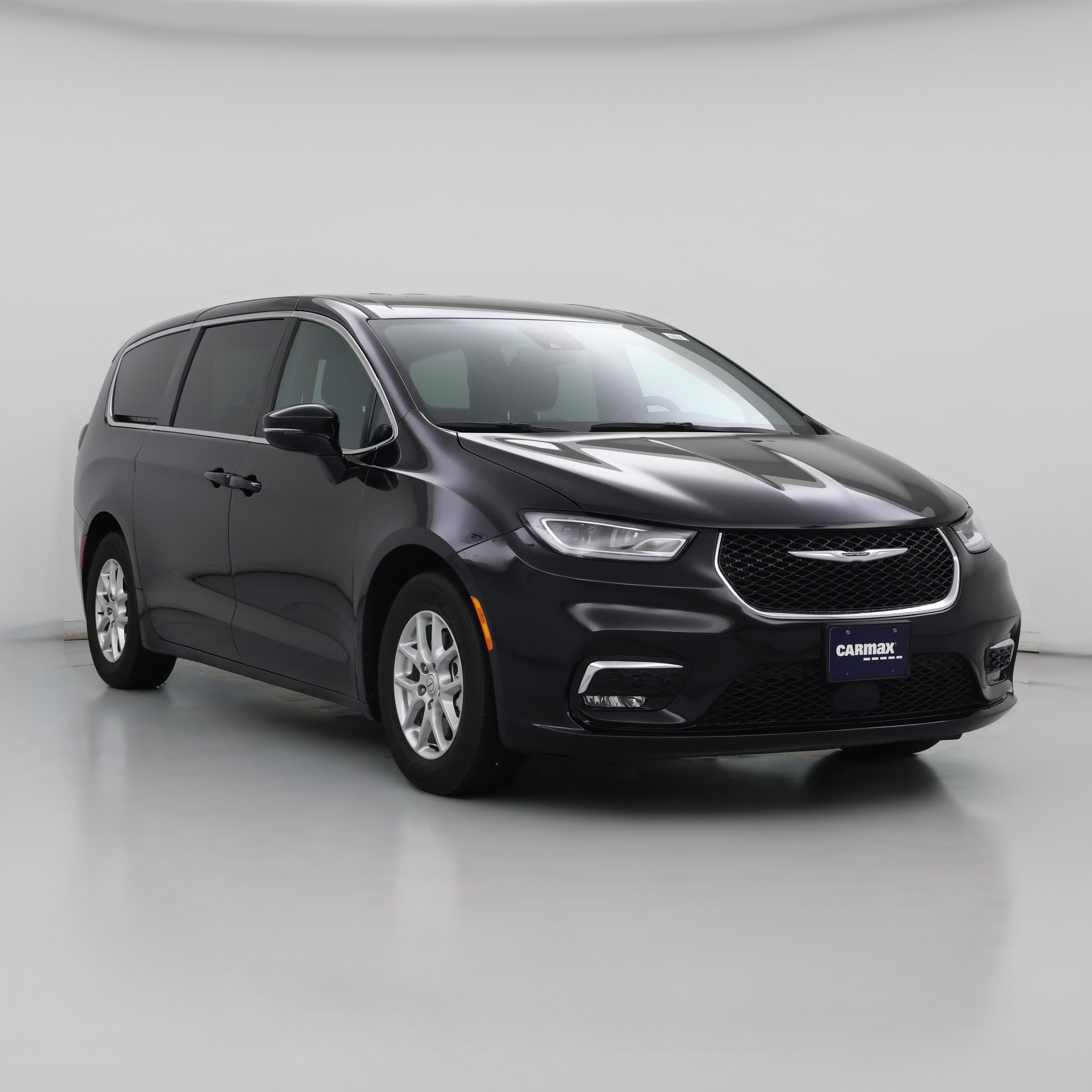 Thumbnail: 2025 Chrysler Pacifica - 1