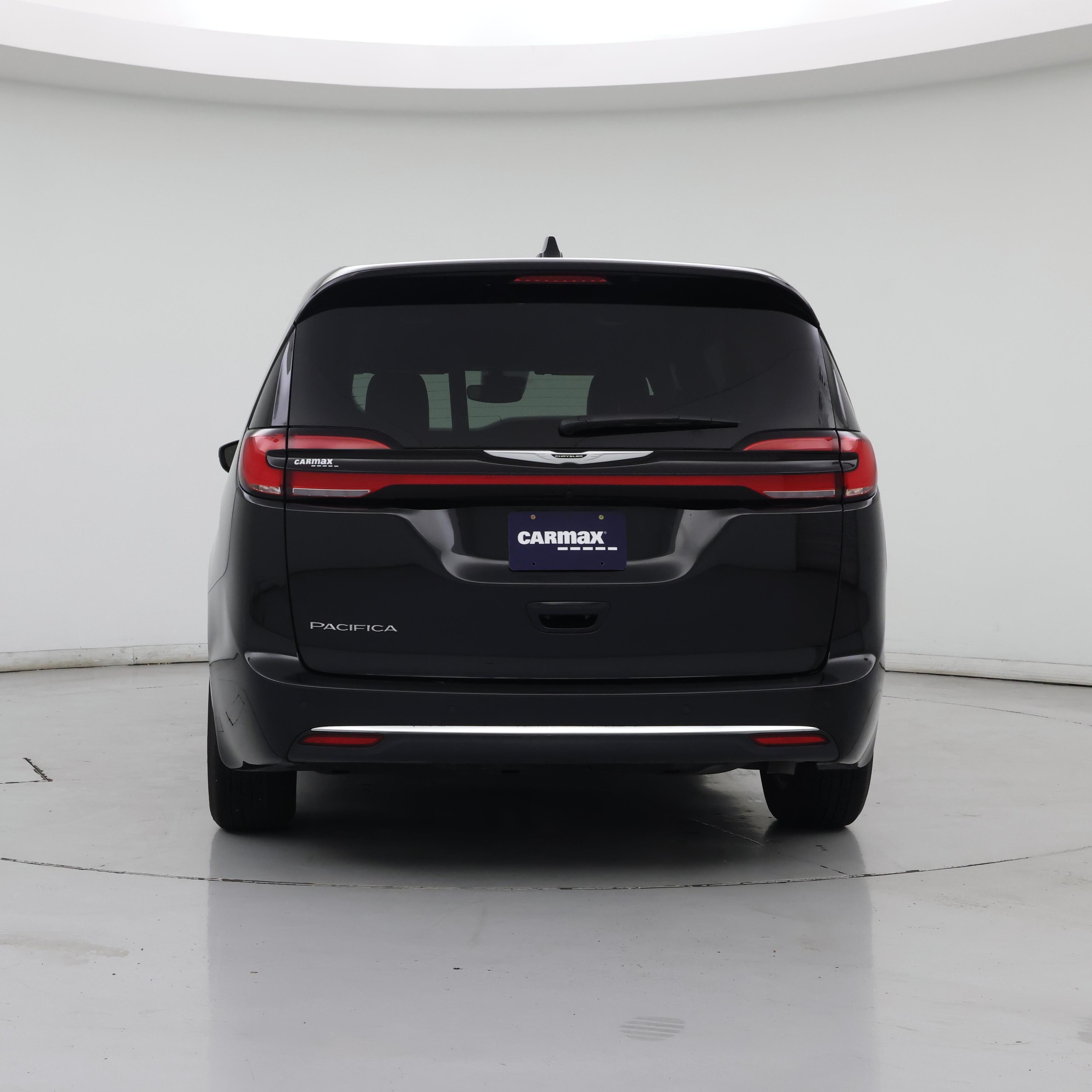 Thumbnail: 2025 Chrysler Pacifica - 6