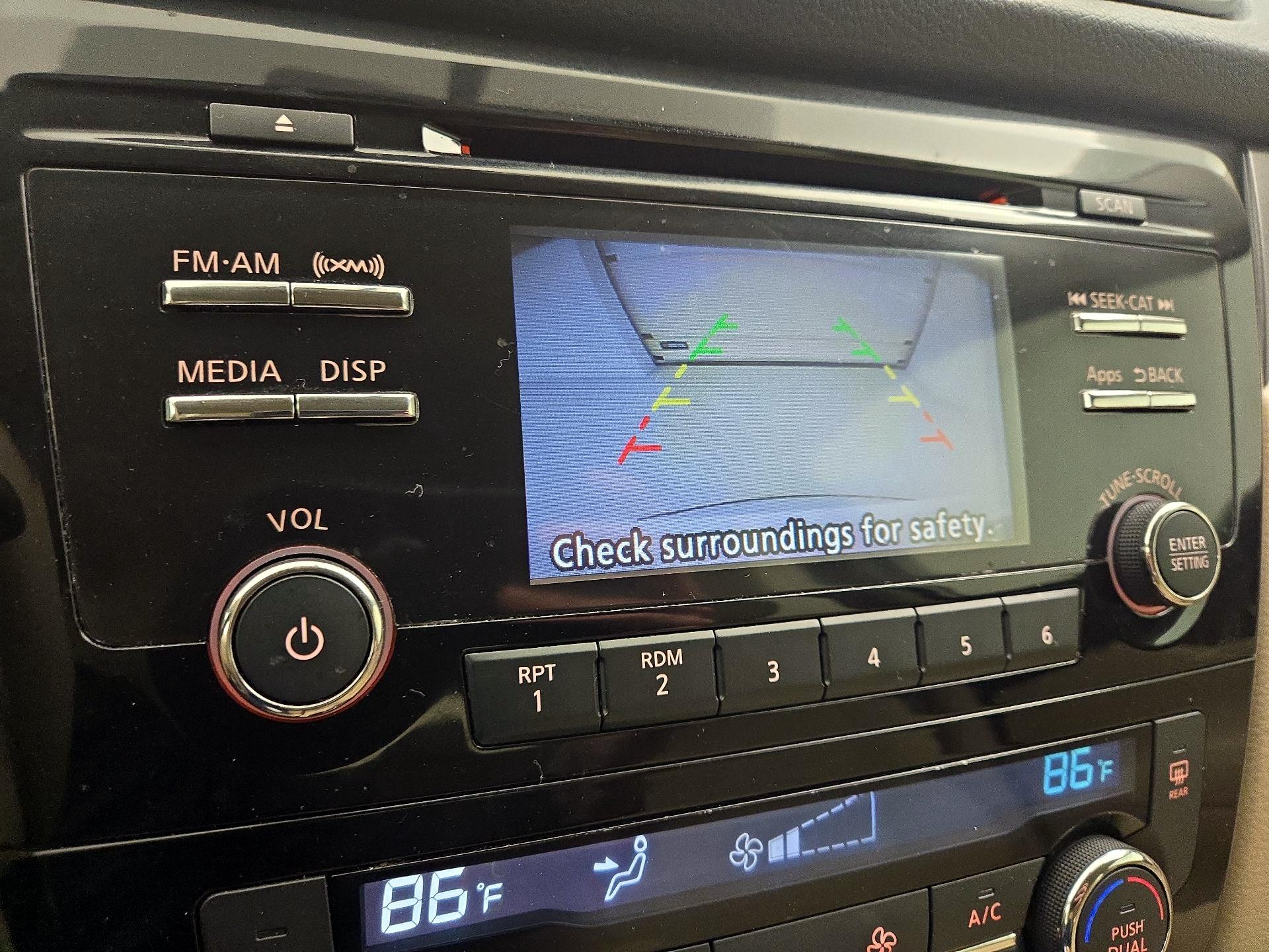 Thumbnail: 2014 Nissan Rogue - 14