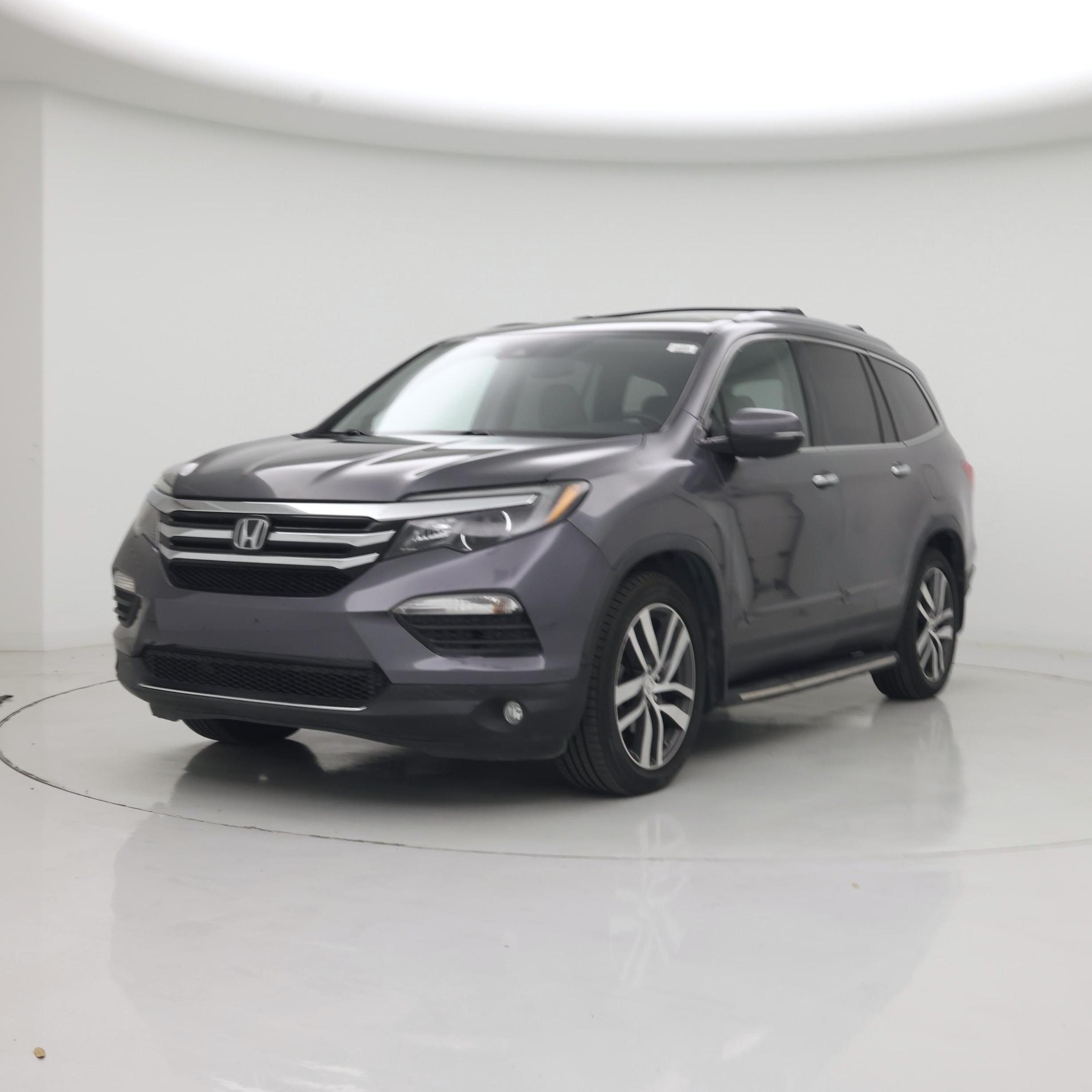 Thumbnail: 2016 Honda Pilot - 4