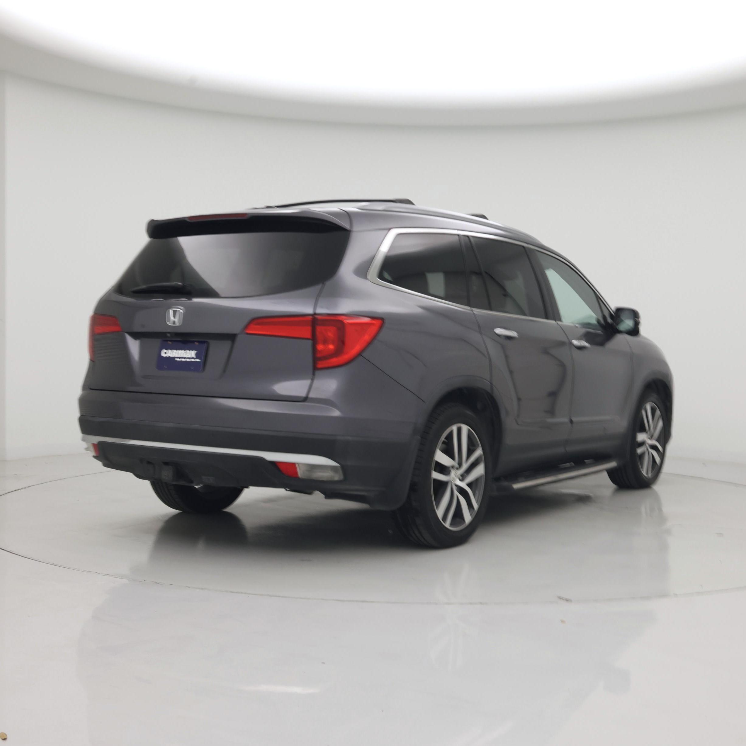 Thumbnail: 2016 Honda Pilot - 8