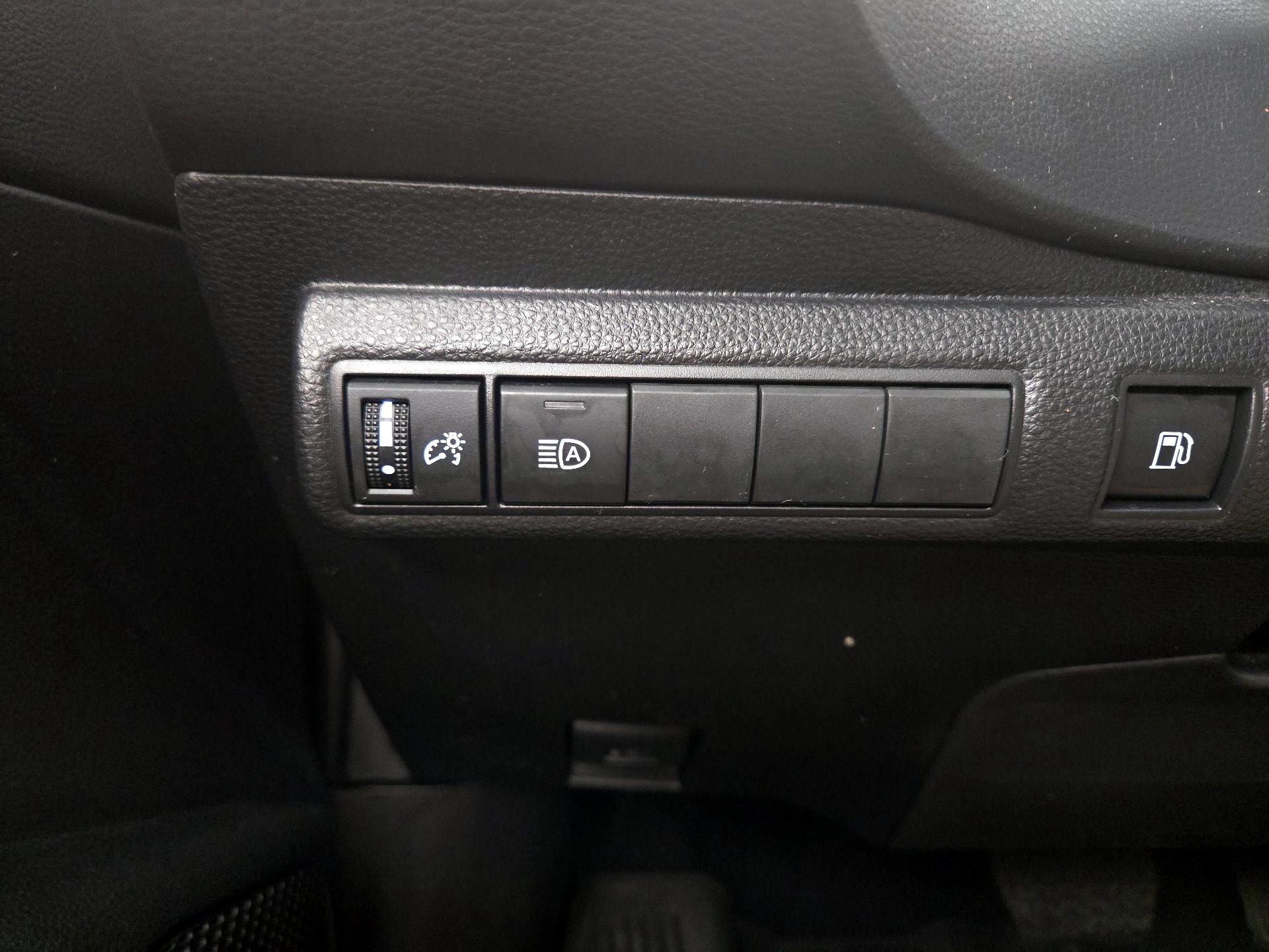 Thumbnail: 2024 Toyota Corolla - 13