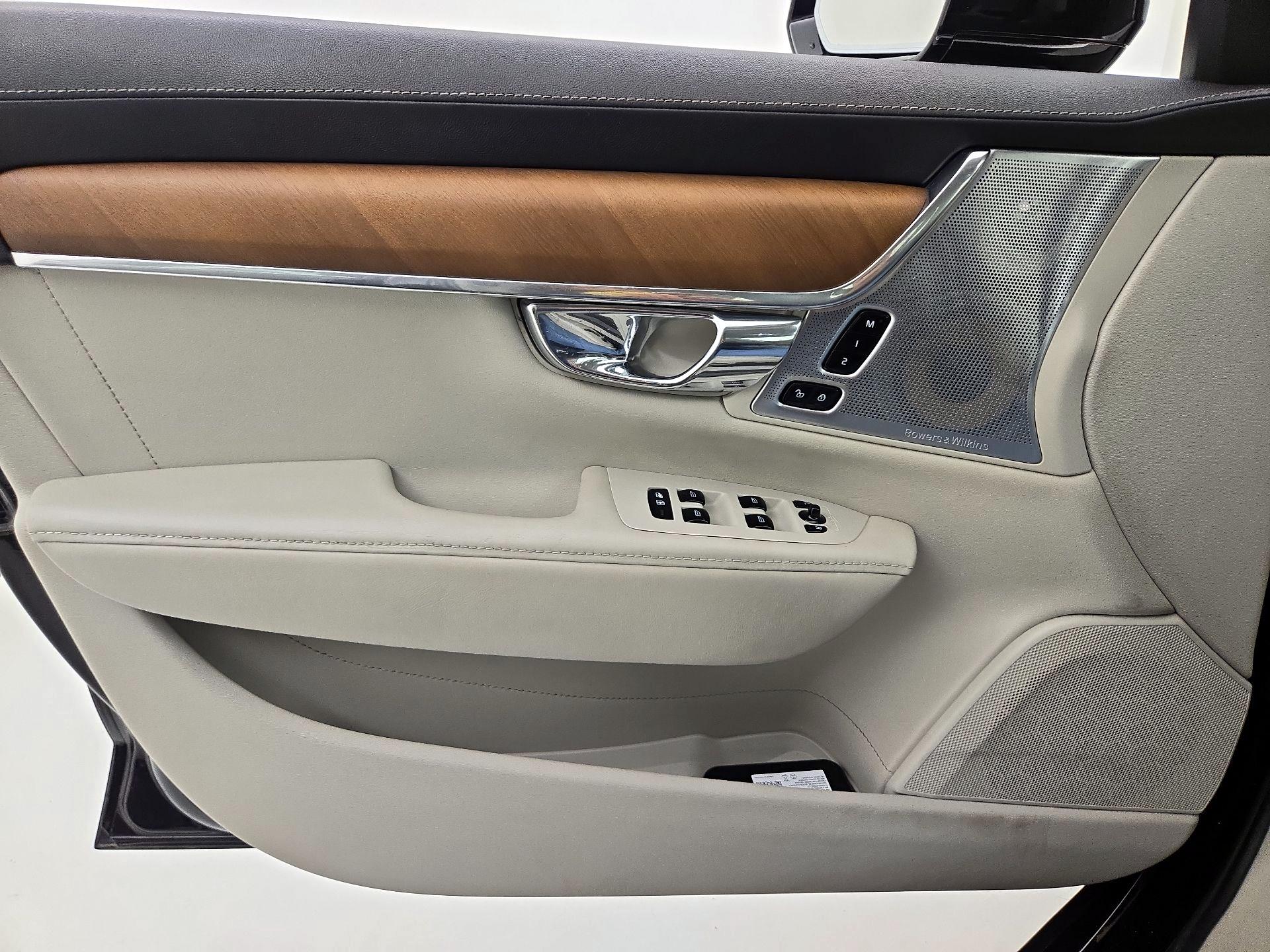 Thumbnail: 2017 Volvo S90 - 12