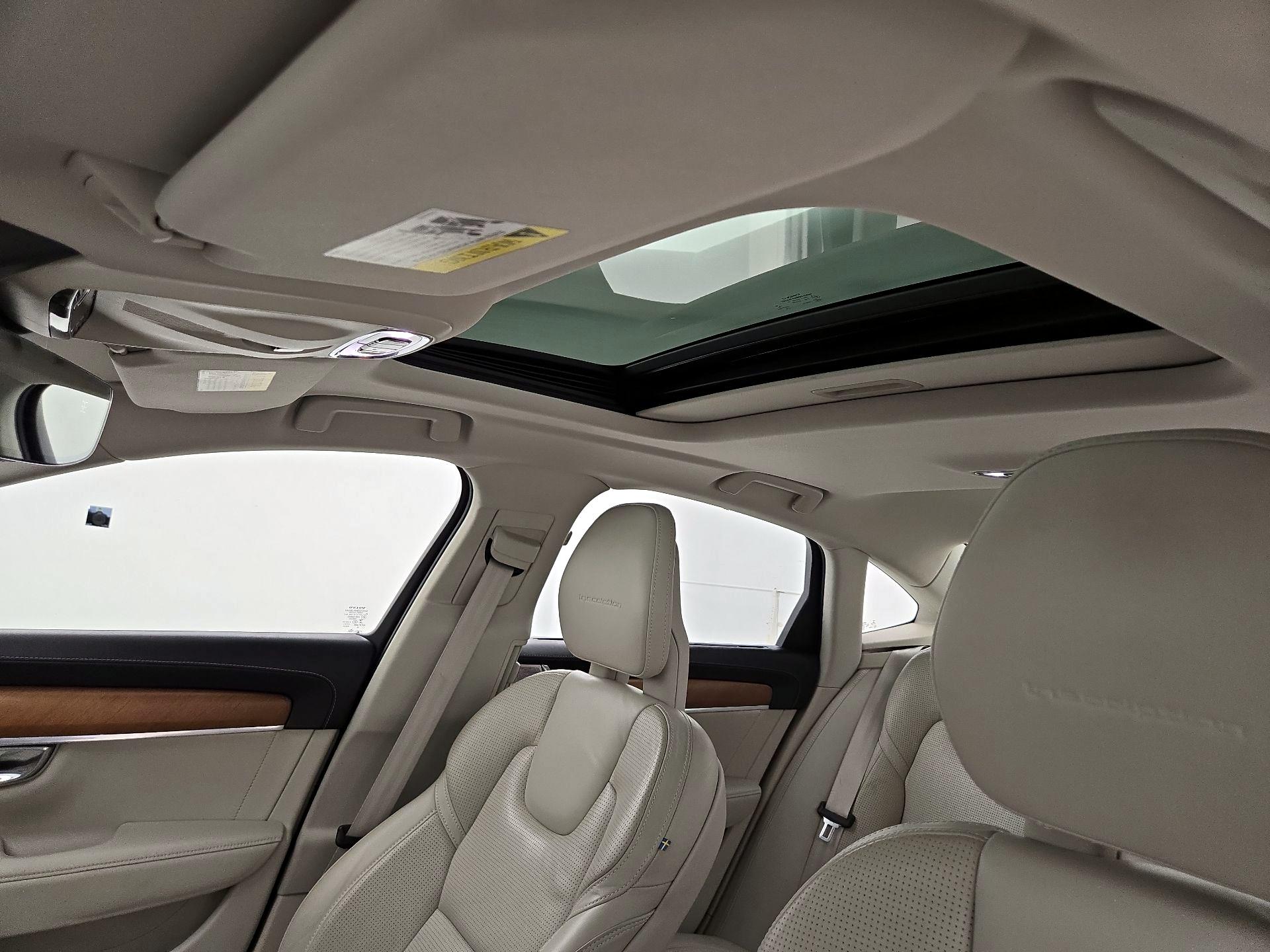 Thumbnail: 2017 Volvo S90 - 19