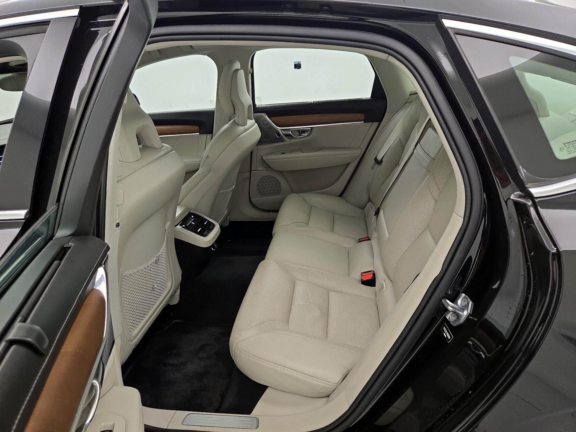 Thumbnail: 2017 Volvo S90 - 20