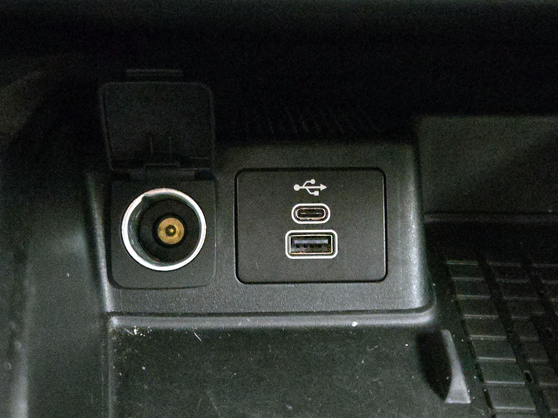 Thumbnail: 2025 Ford Bronco Sport - 18