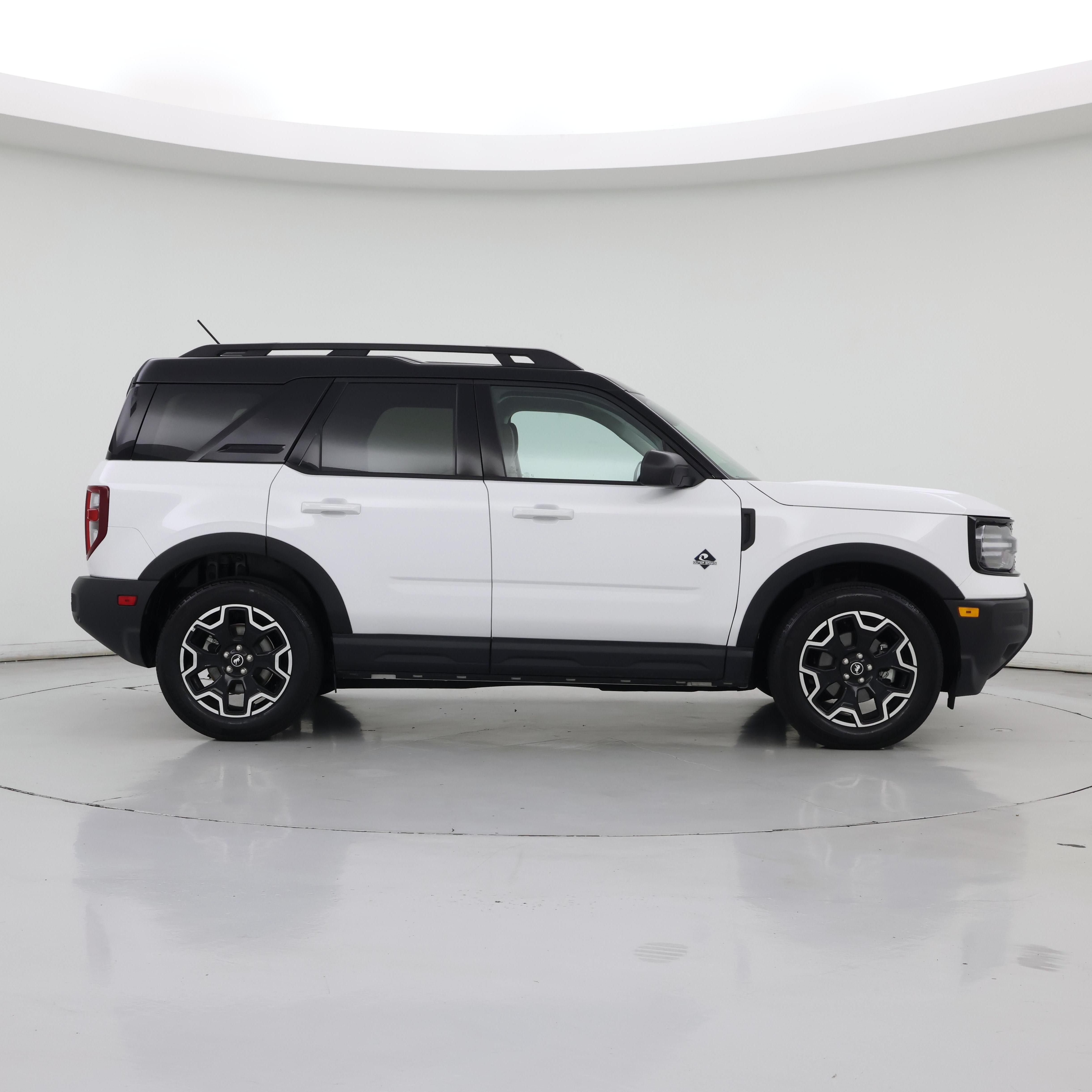 Thumbnail: 2025 Ford Bronco Sport - 7