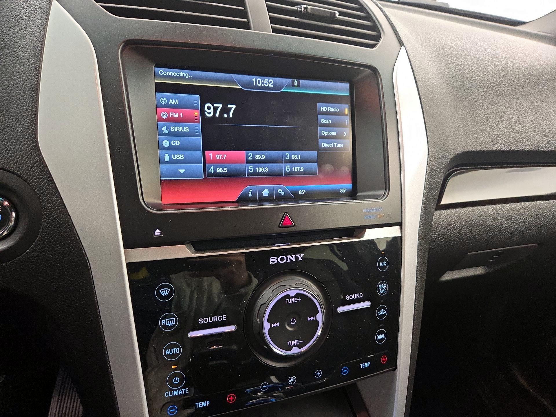 Thumbnail: 2014 Ford Explorer - 15
