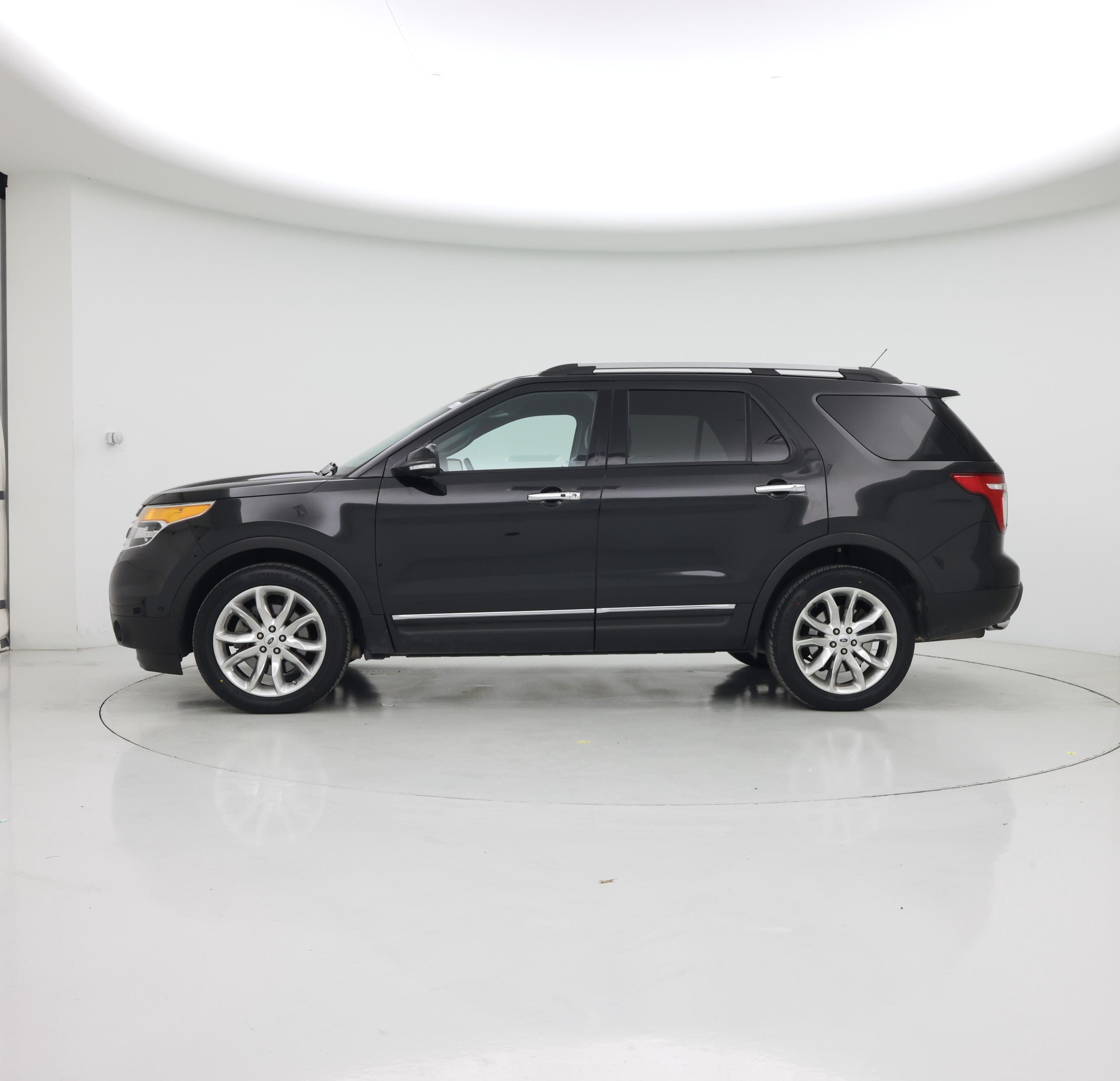 Thumbnail: 2014 Ford Explorer - 3
