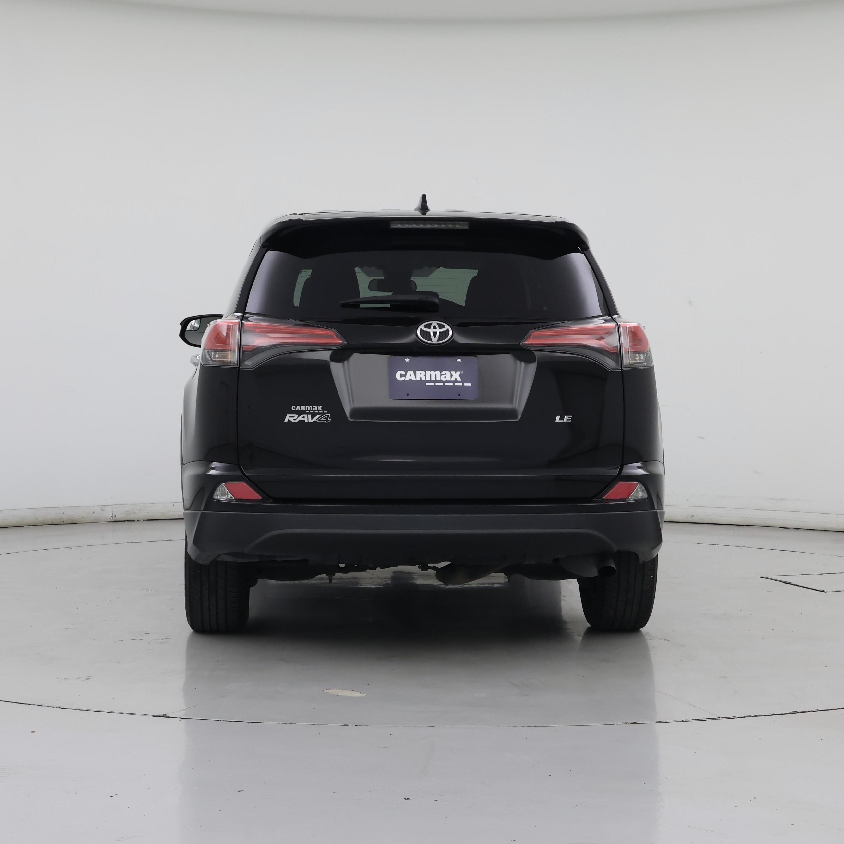 Thumbnail: 2017 Toyota RAV4 - 6