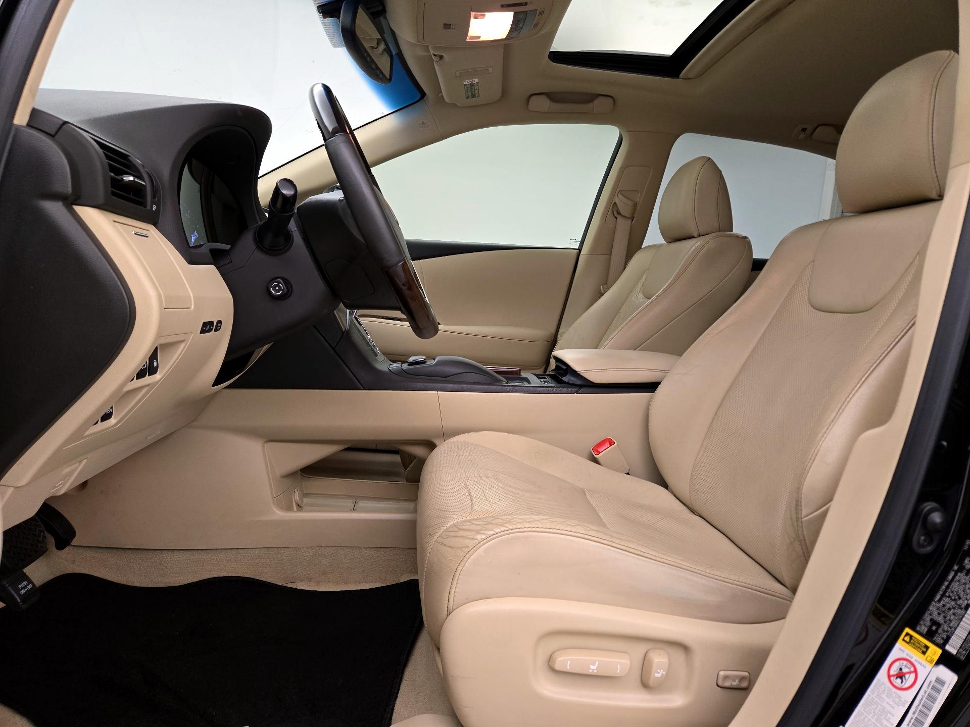 Thumbnail: 2014 Lexus RX - 11