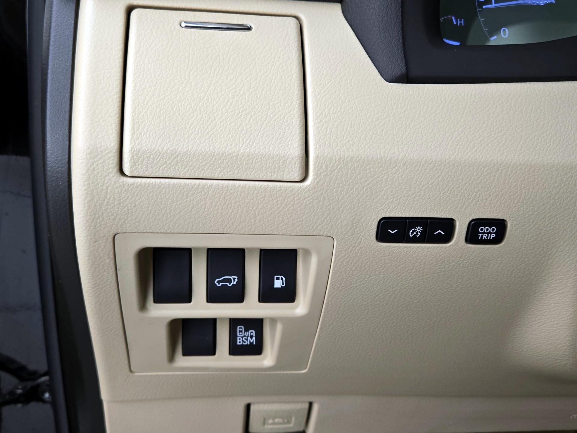 Thumbnail: 2014 Lexus RX - 13