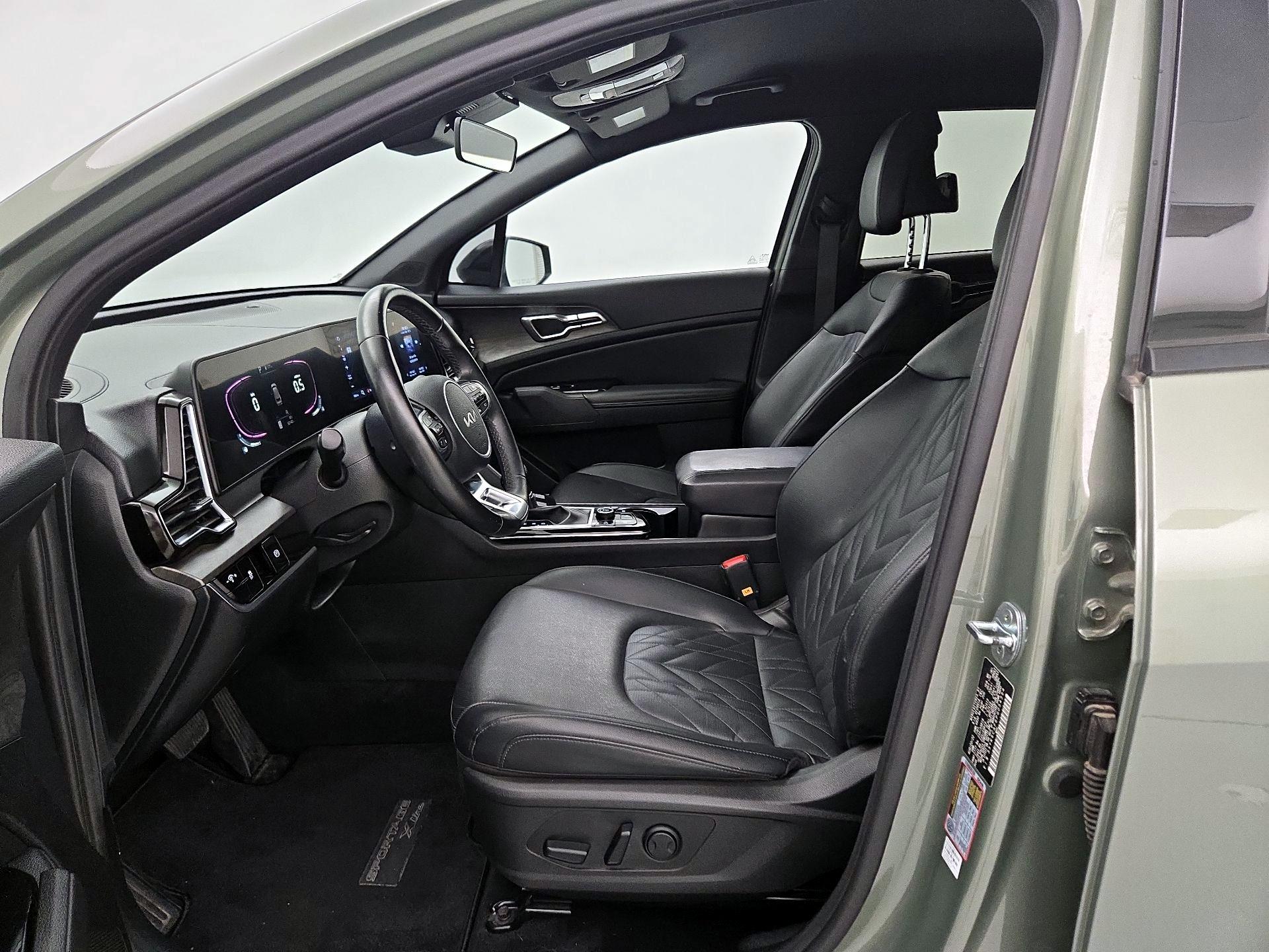 Thumbnail: 2023 Kia Sportage - 11