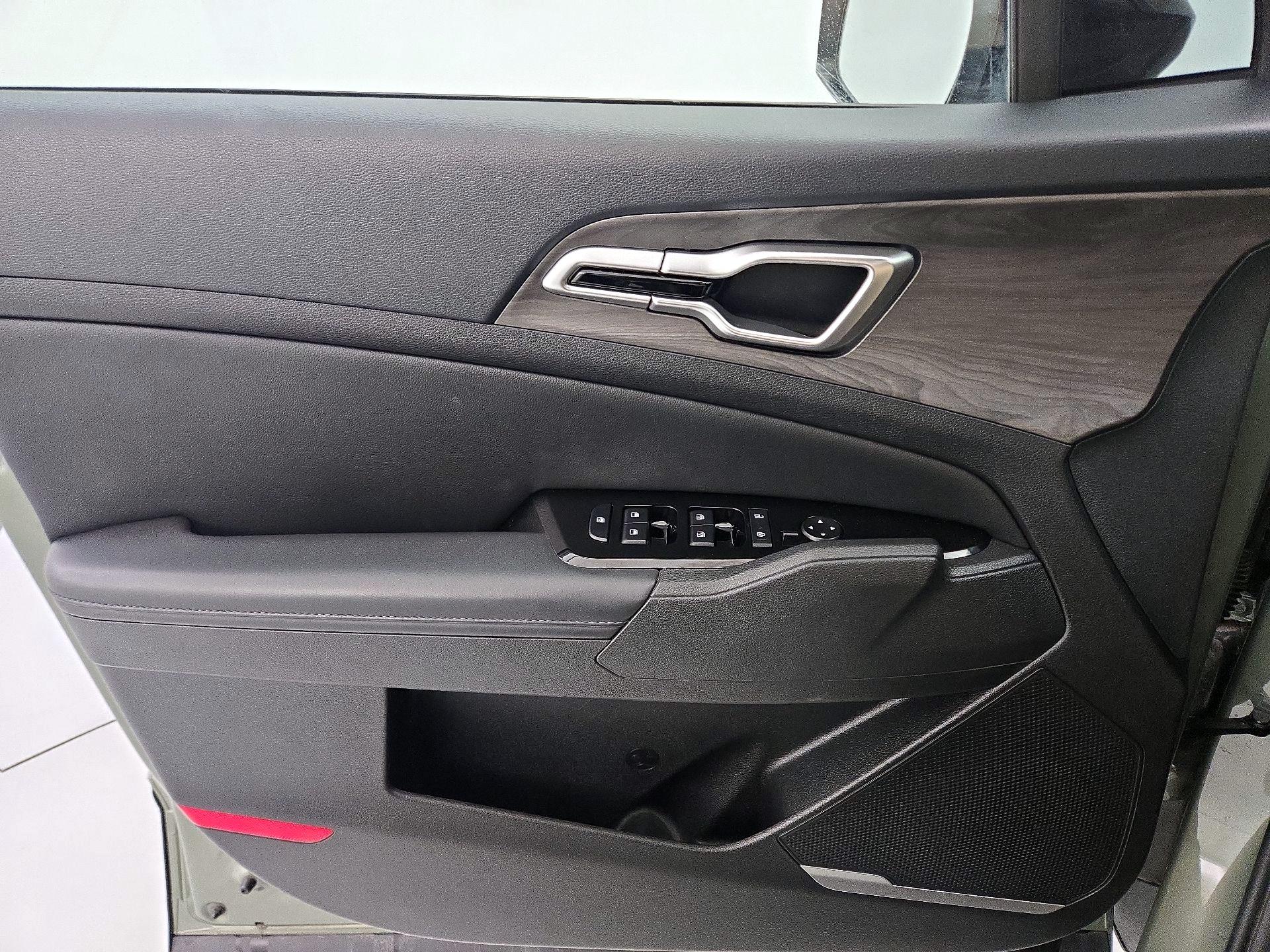 Thumbnail: 2023 Kia Sportage - 12