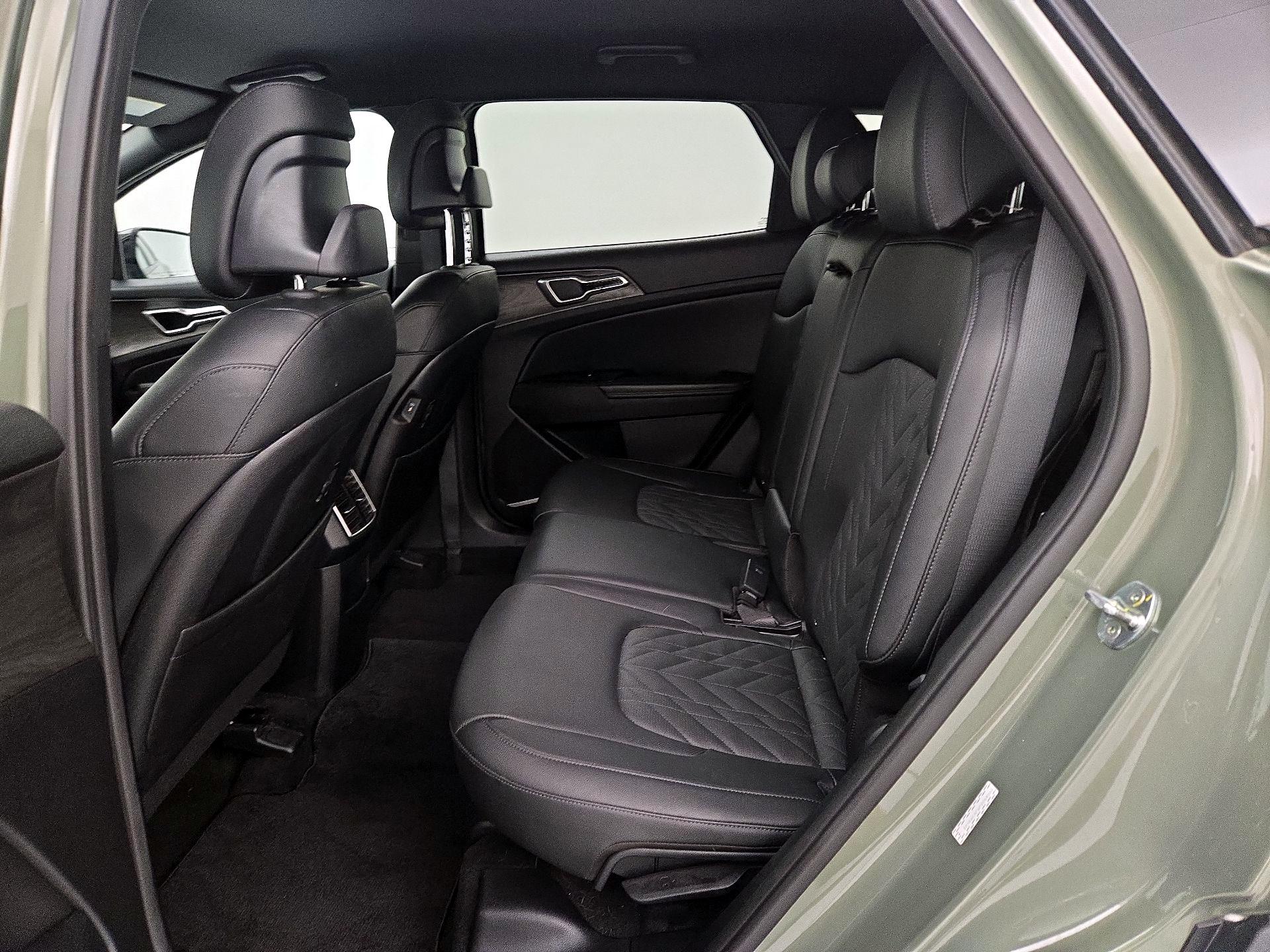 Thumbnail: 2023 Kia Sportage - 20