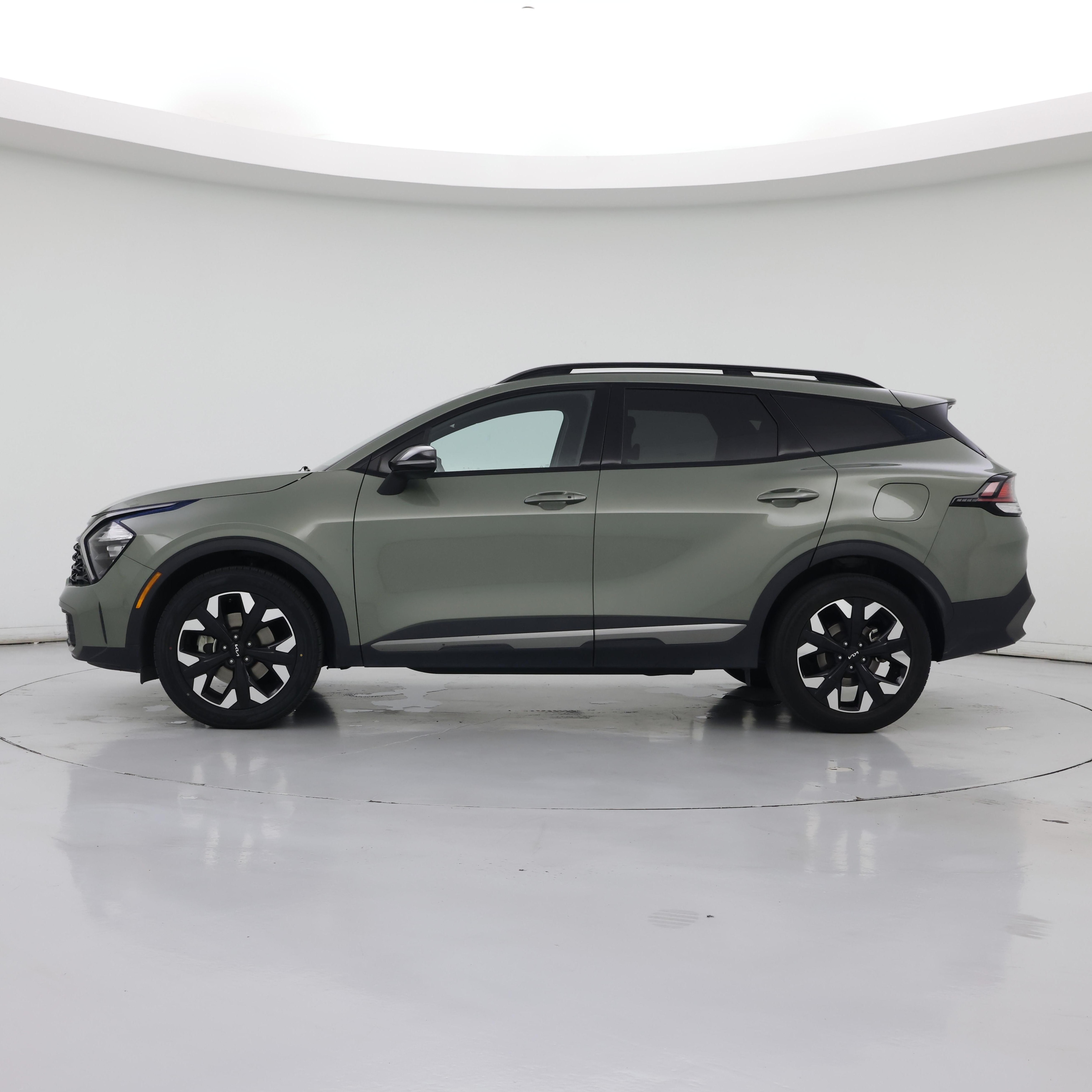 Thumbnail: 2023 Kia Sportage - 3