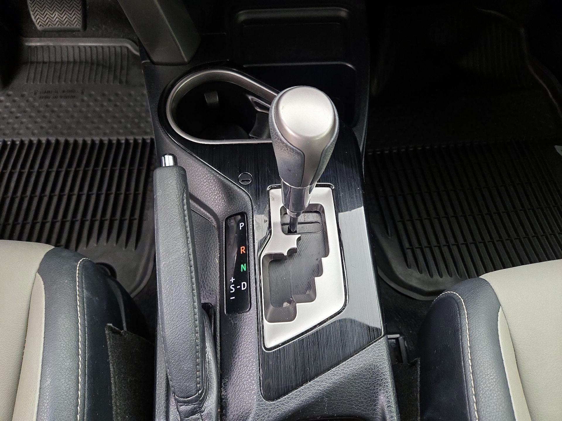 Thumbnail: 2018 Toyota RAV4 - 18