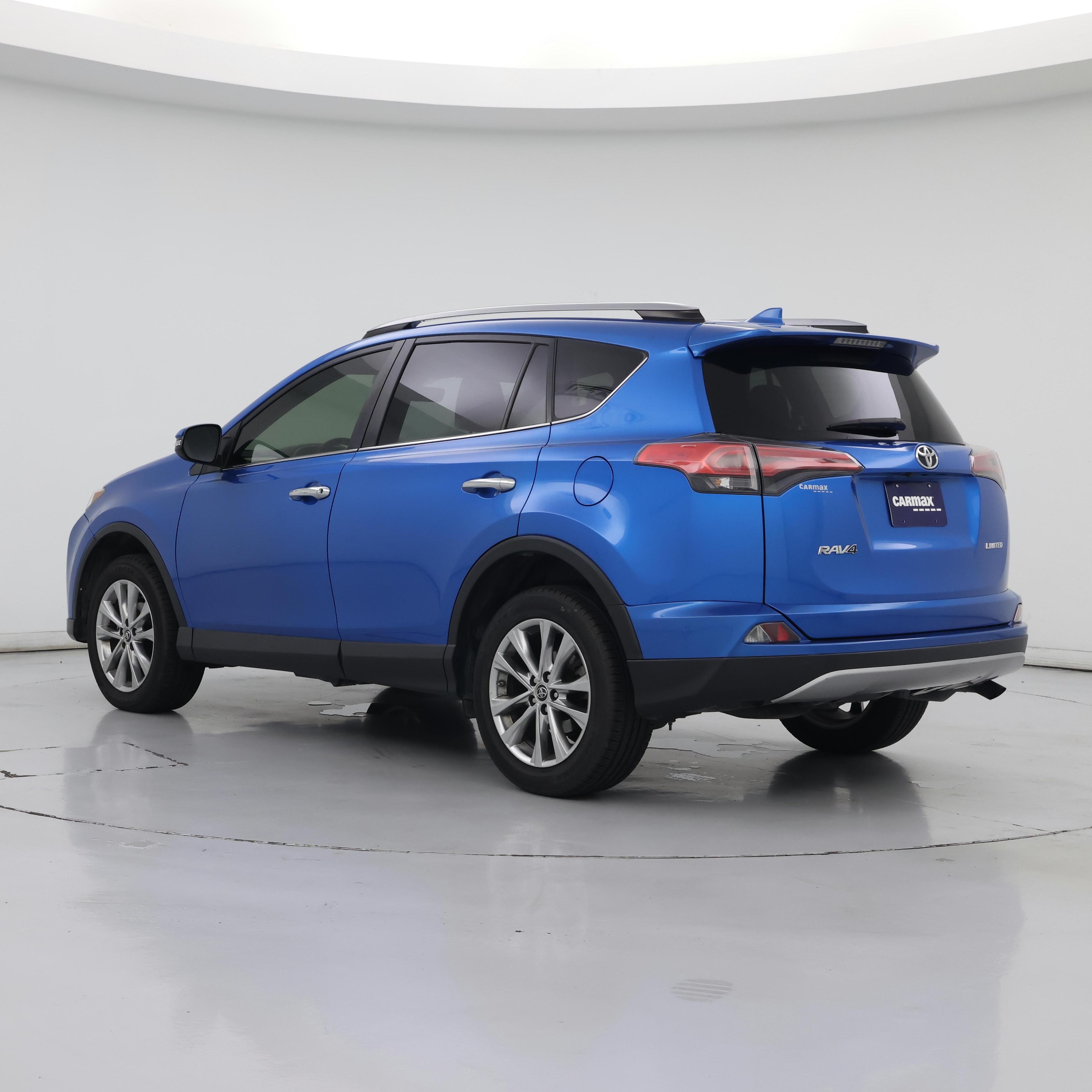 Thumbnail: 2018 Toyota RAV4 - 2