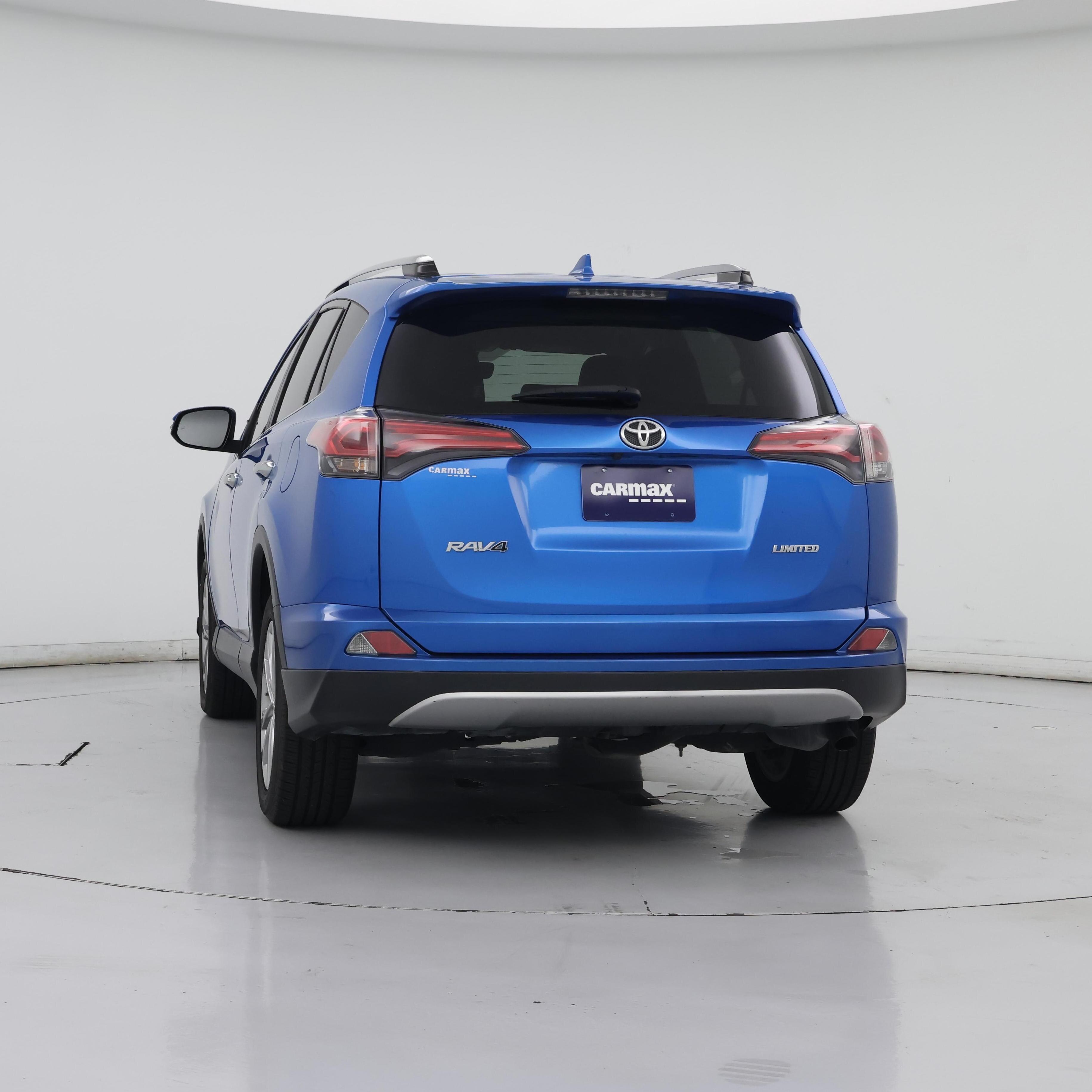 Thumbnail: 2018 Toyota RAV4 - 6