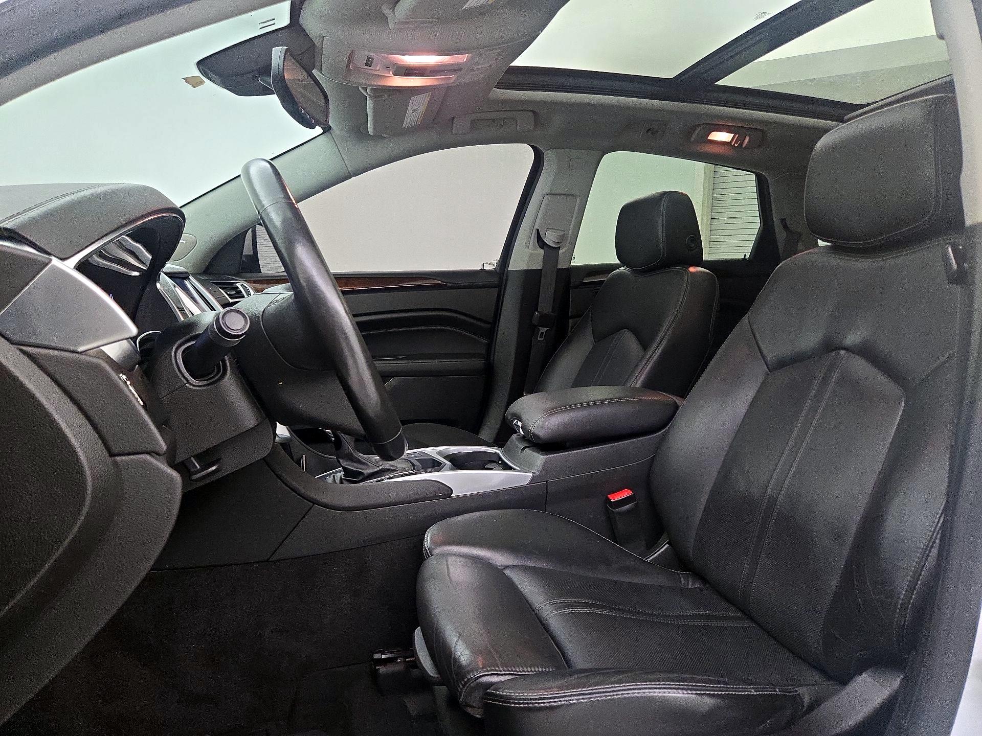 Thumbnail: 2016 Cadillac SRX - 11