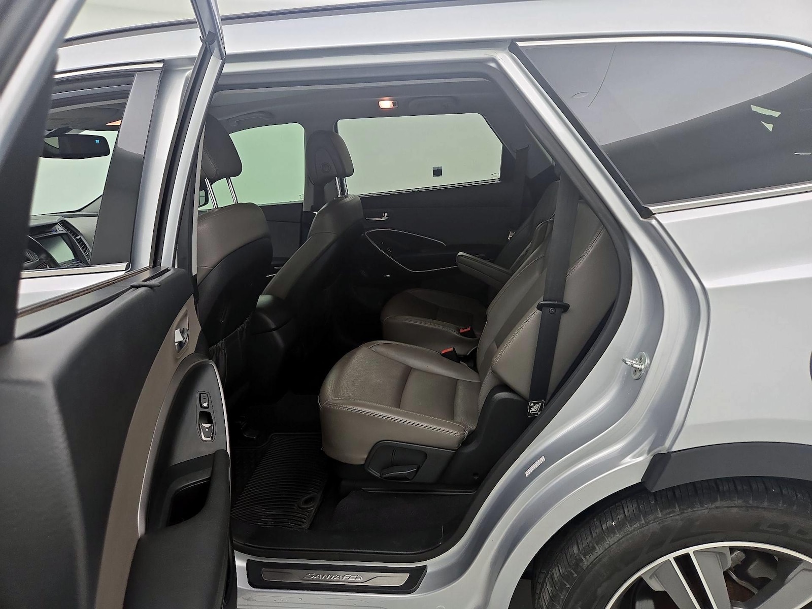 2016 Hyundai Santa Fe Limited - Photo 22