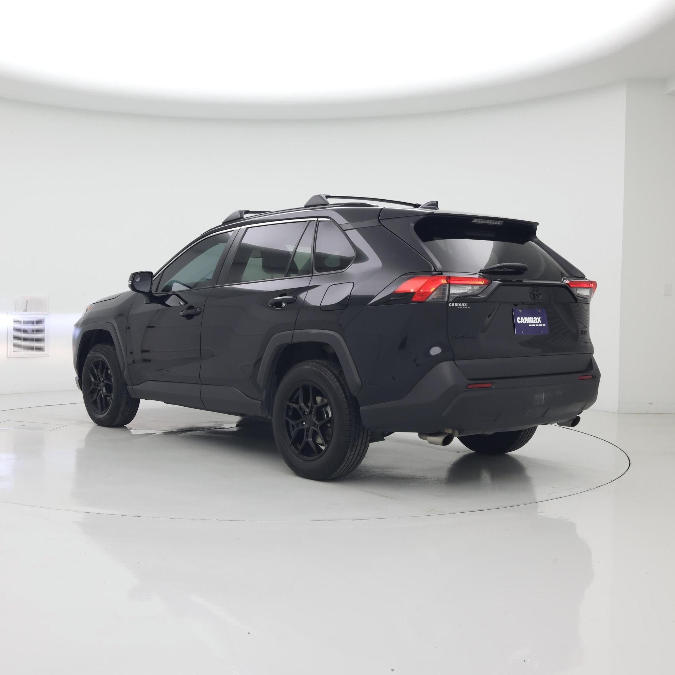 Thumbnail: 2020 Toyota RAV4 - 2