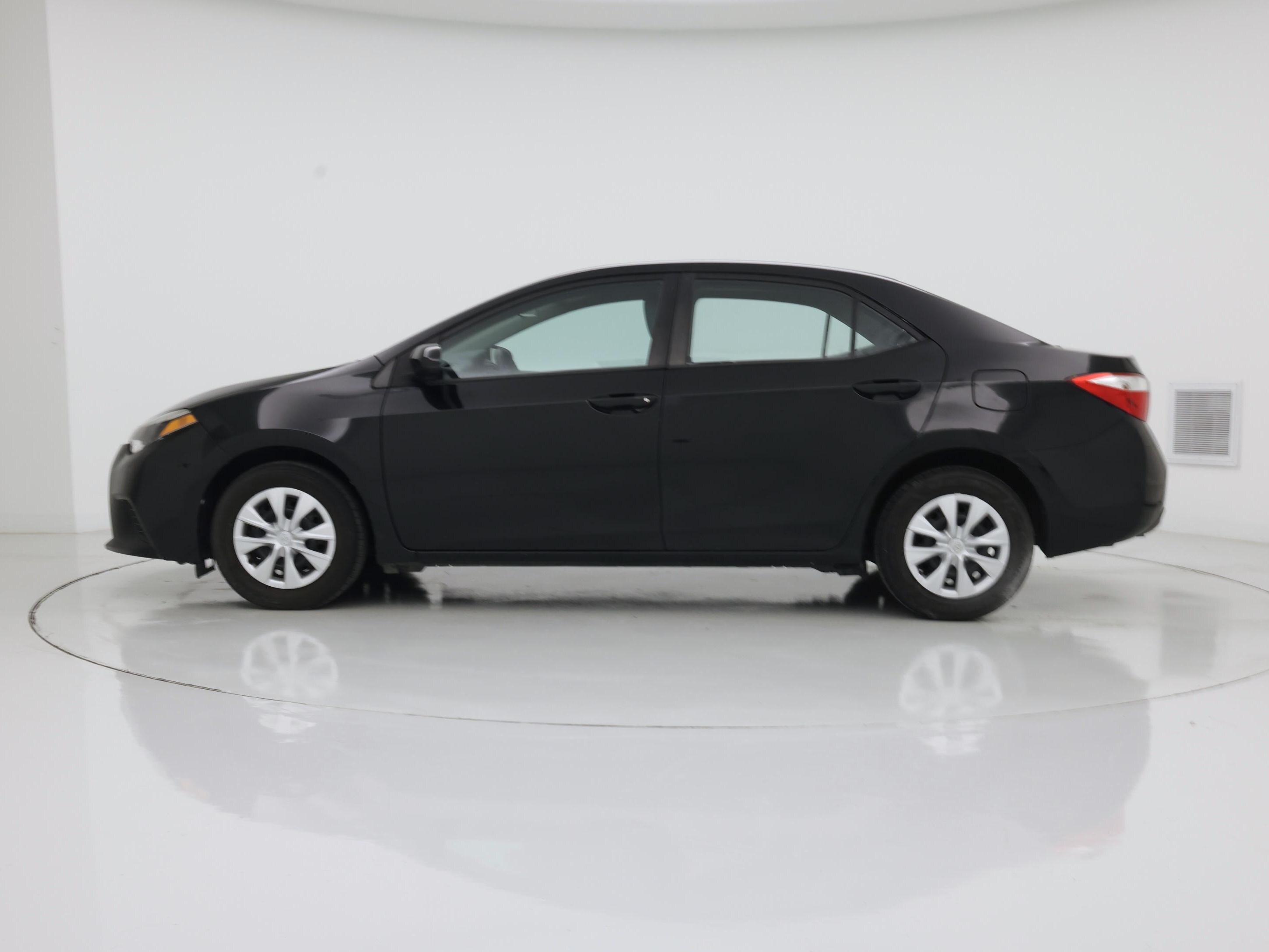 Thumbnail: 2014 Toyota Corolla - 3