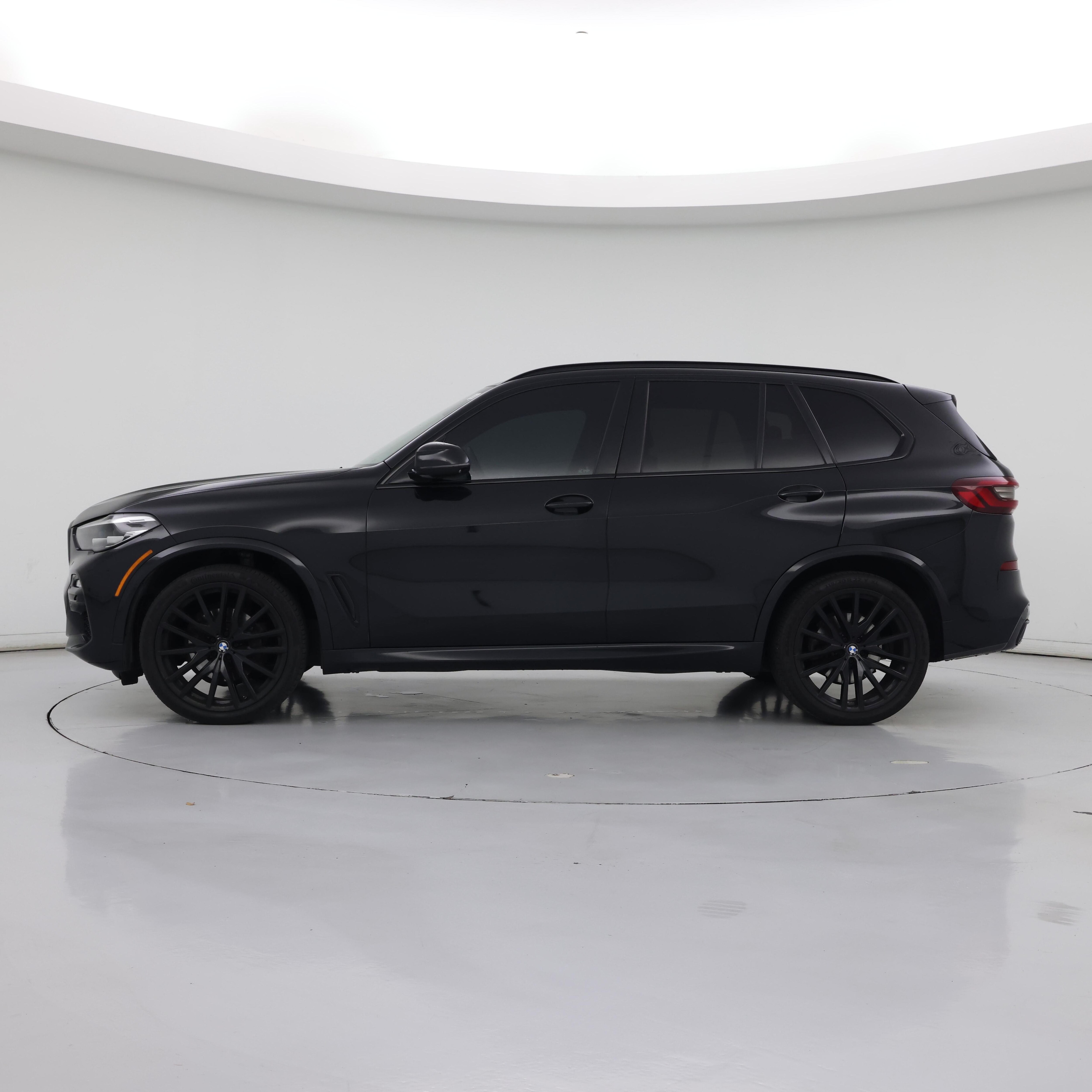 Thumbnail: 2021 BMW X5 - 3