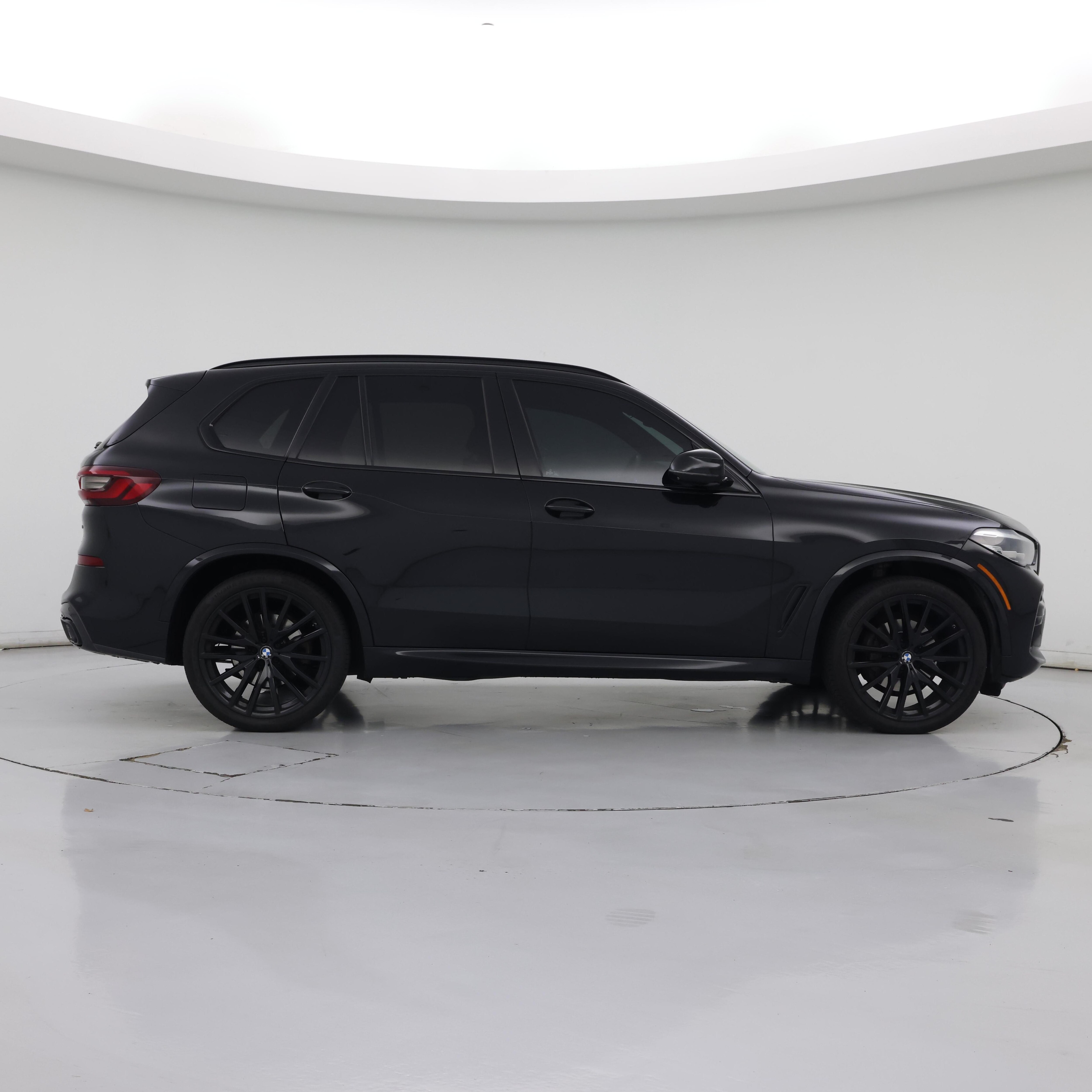 Thumbnail: 2021 BMW X5 - 7
