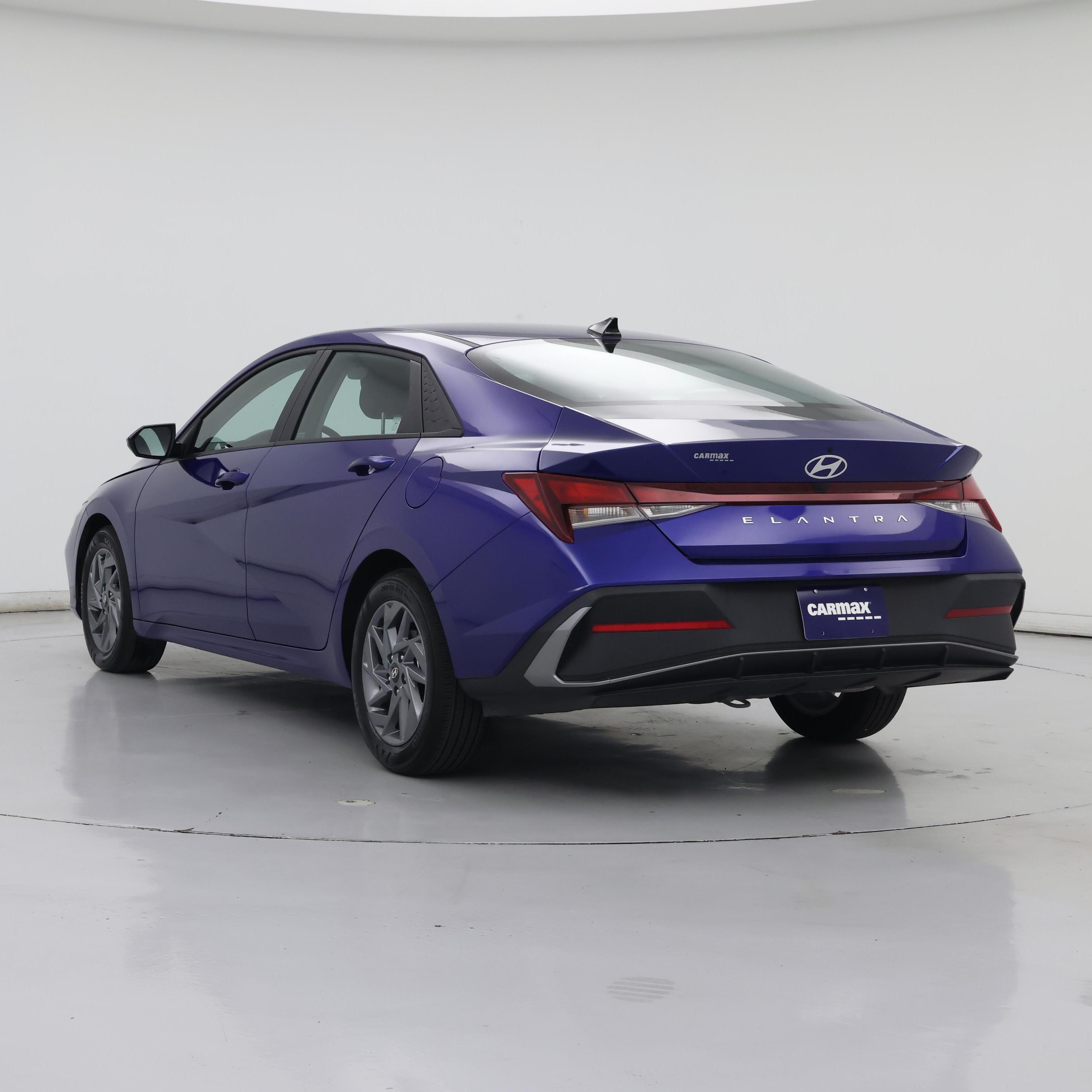 Thumbnail: 2024 Hyundai Elantra - 2