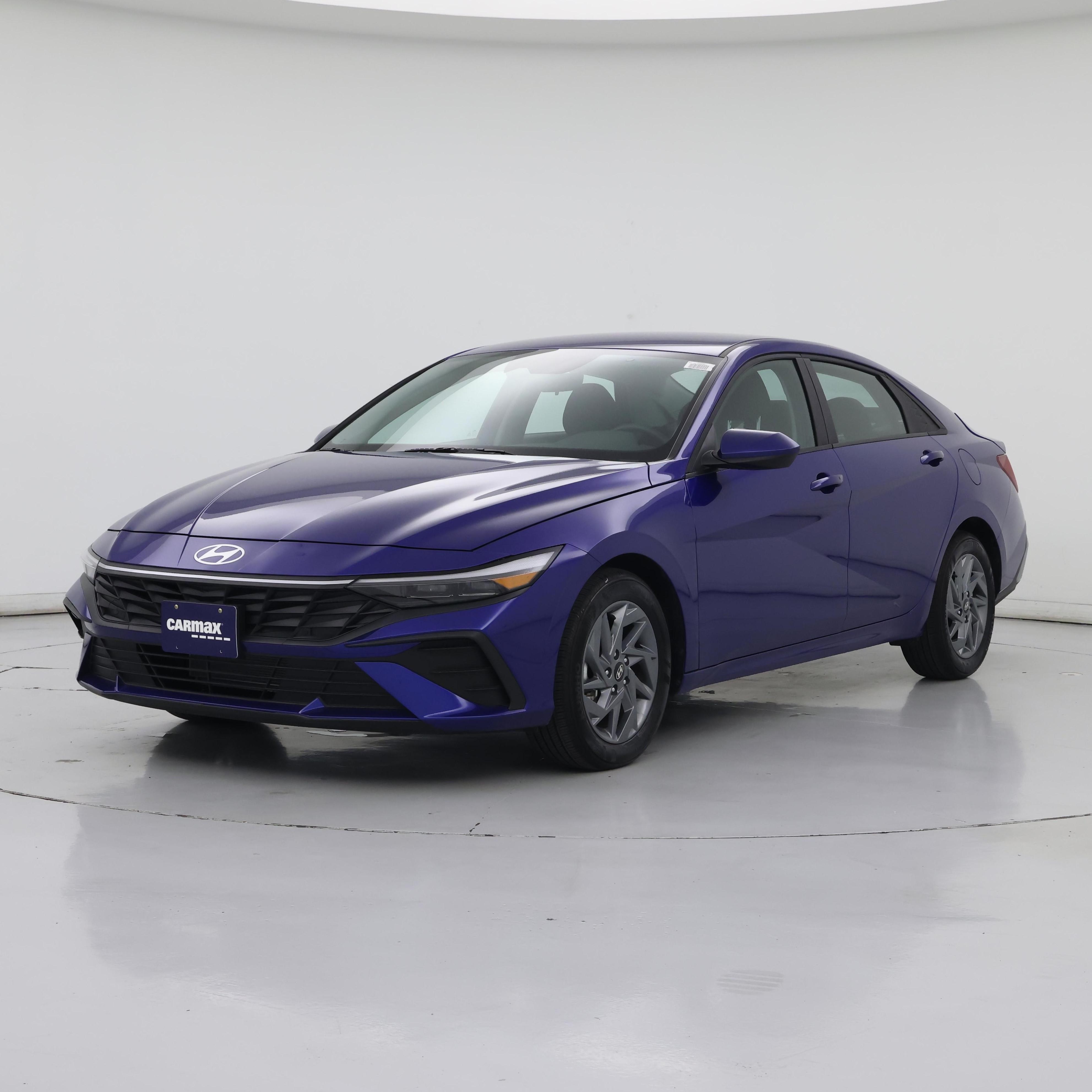 Thumbnail: 2024 Hyundai Elantra - 4
