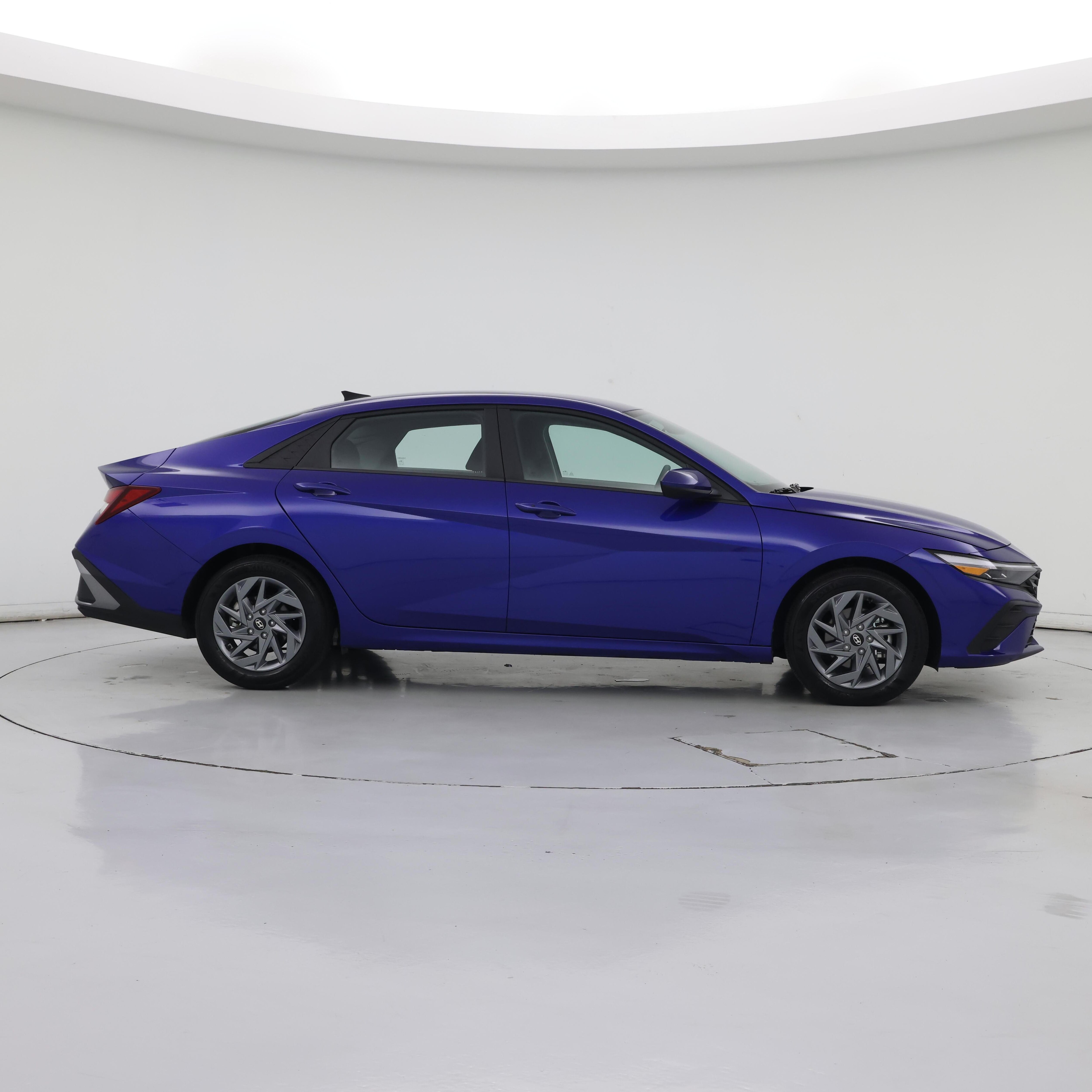 Thumbnail: 2024 Hyundai Elantra - 7