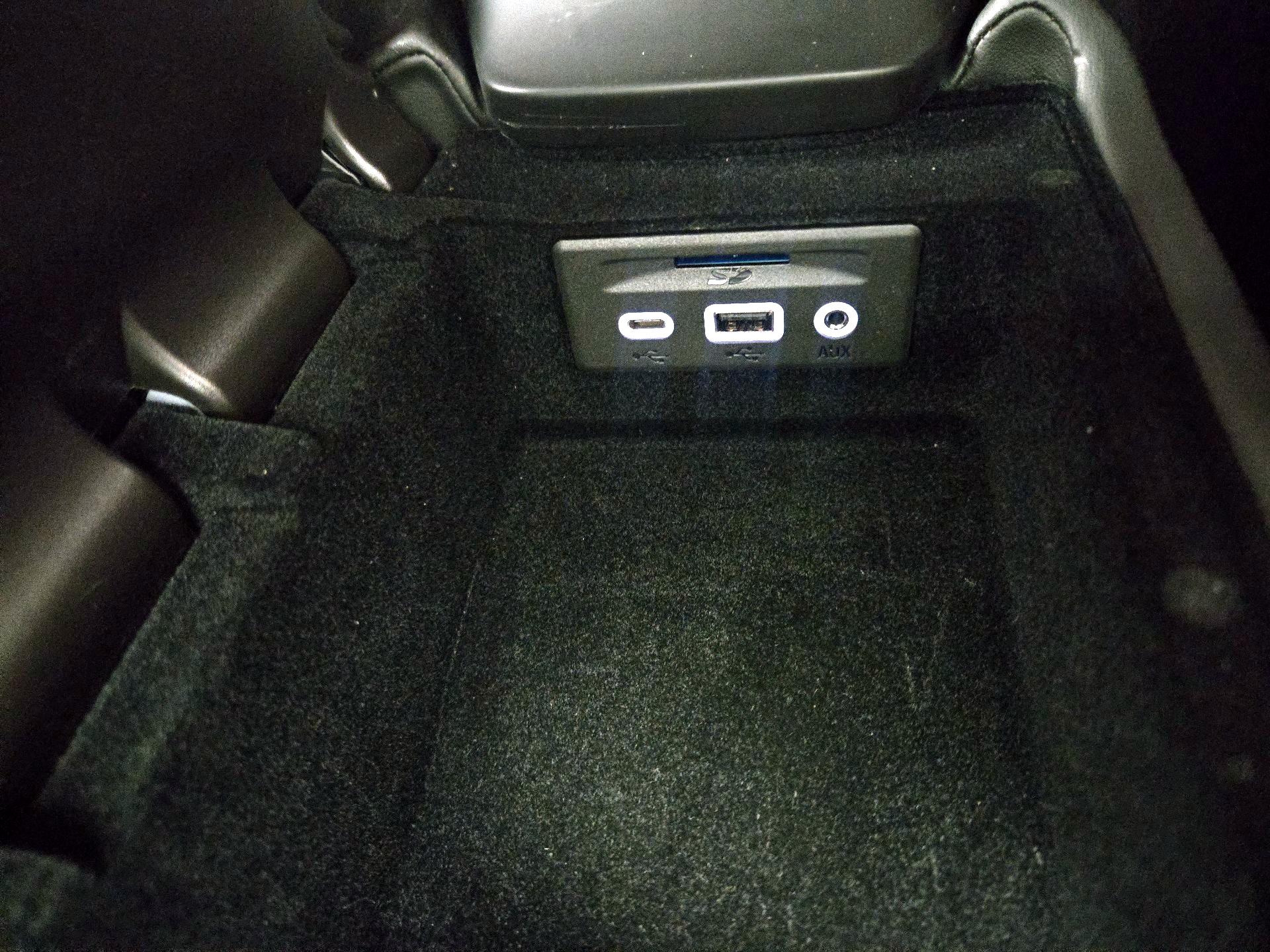 Thumbnail: 2023 Chevrolet Corvette - 18