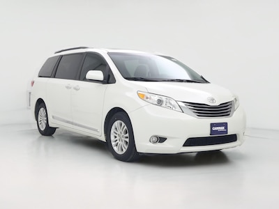 2017 Toyota Sienna XLE