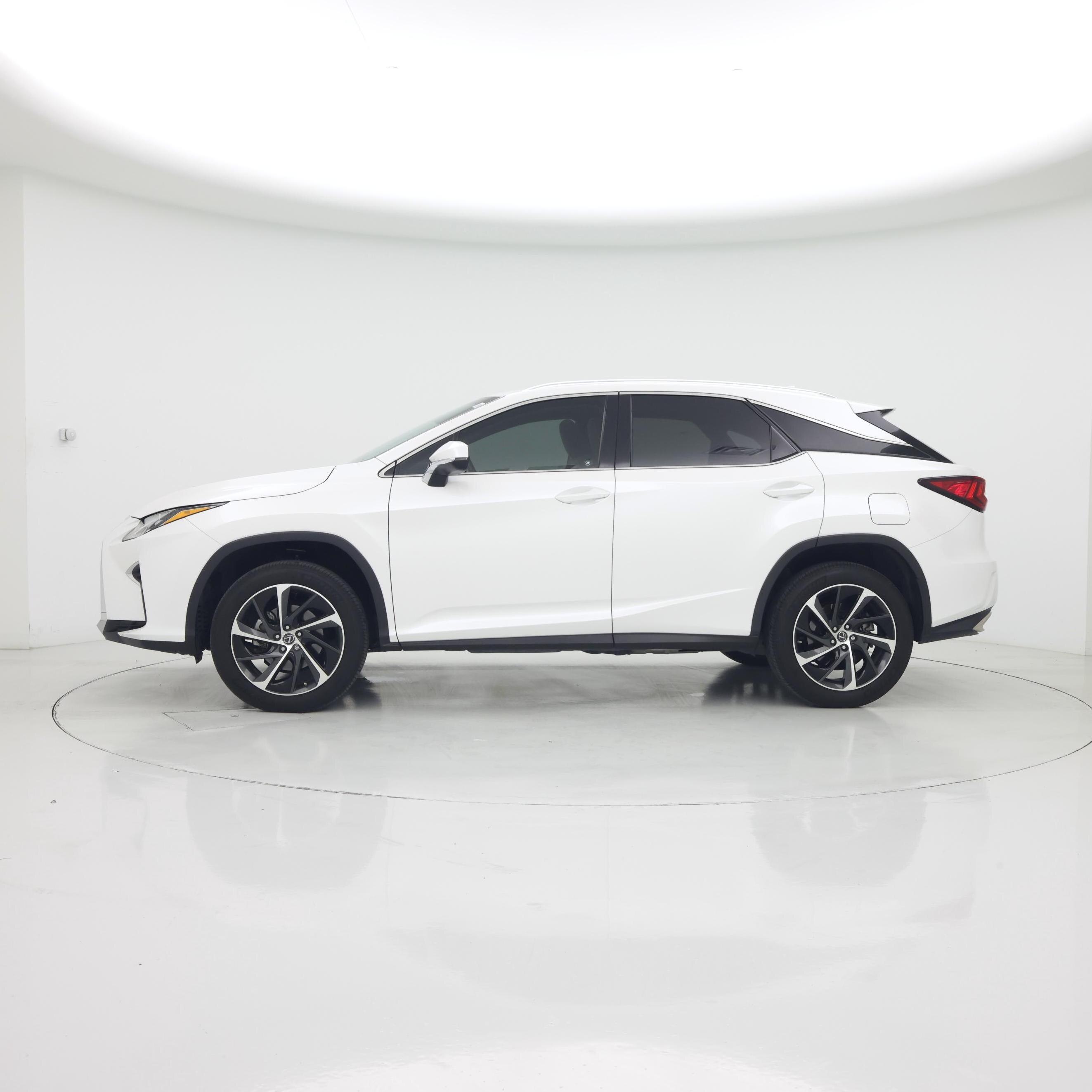 Thumbnail: 2019 Lexus RX - 3