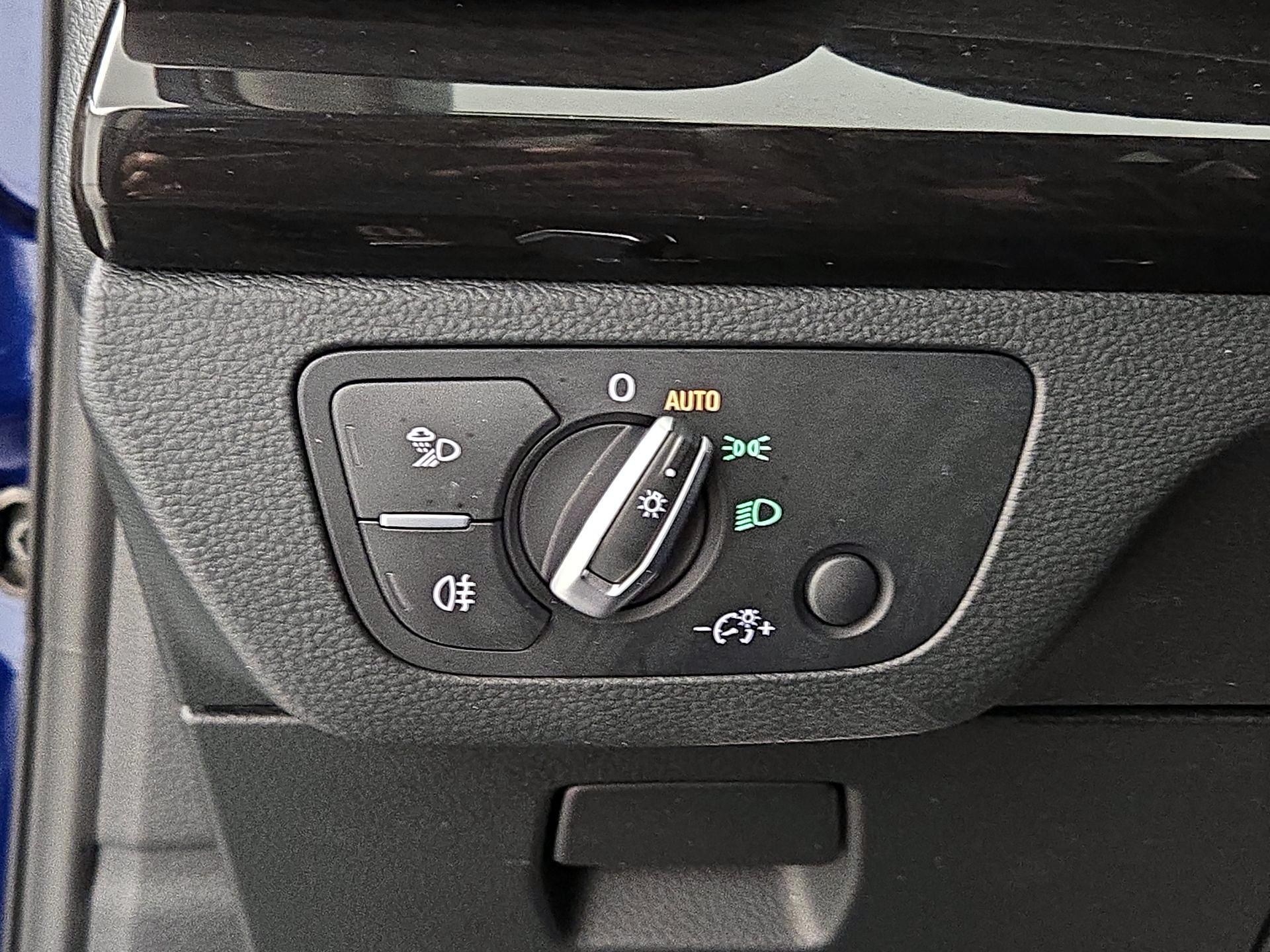 Thumbnail: 2020 Audi Q5 - 13