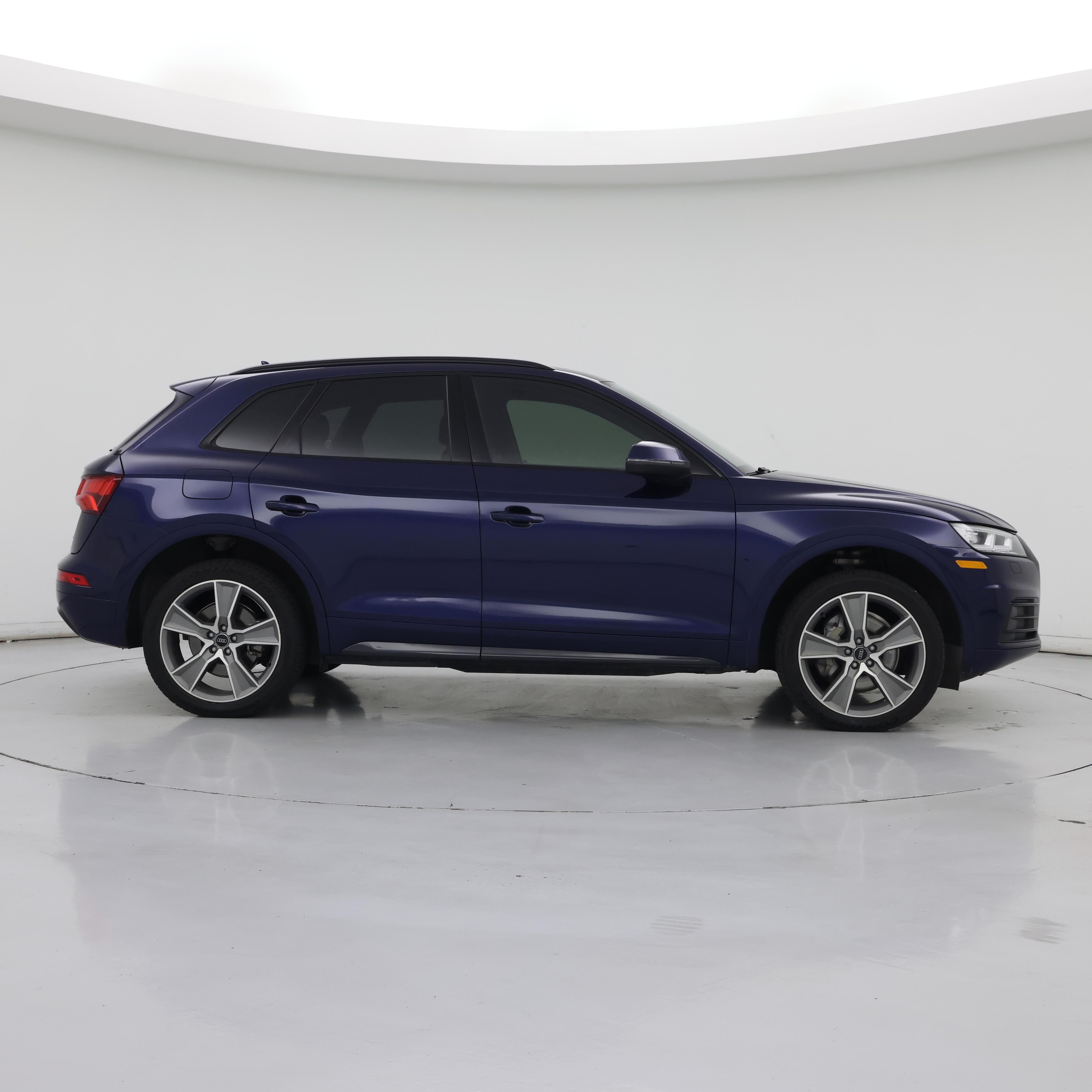 Thumbnail: 2020 Audi Q5 - 7