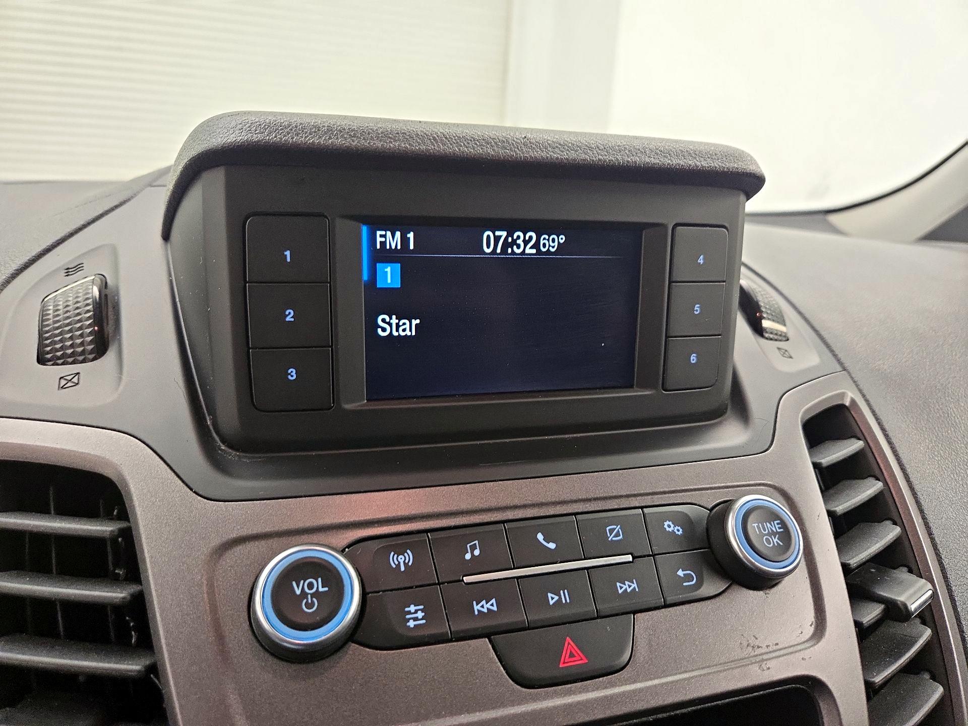 Thumbnail: 2021 Ford Transit Series - 15