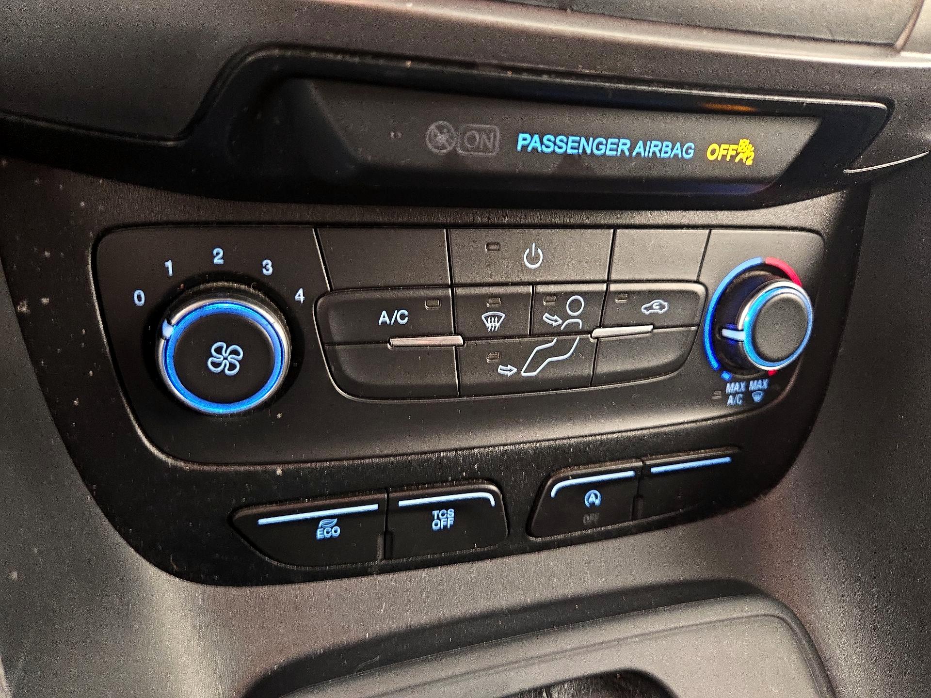 Thumbnail: 2021 Ford Transit Series - 16