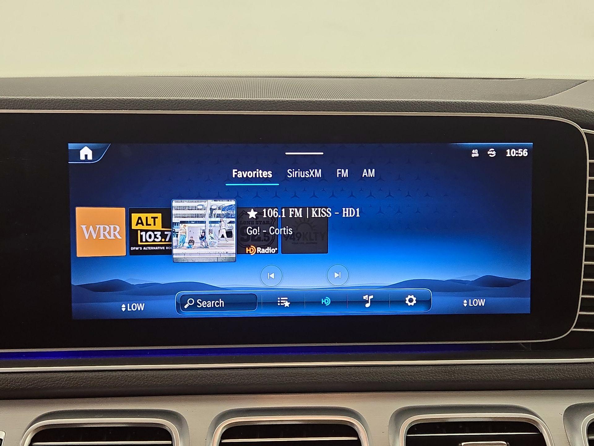 Thumbnail: 2025 Mercedes-Benz GLE - 16