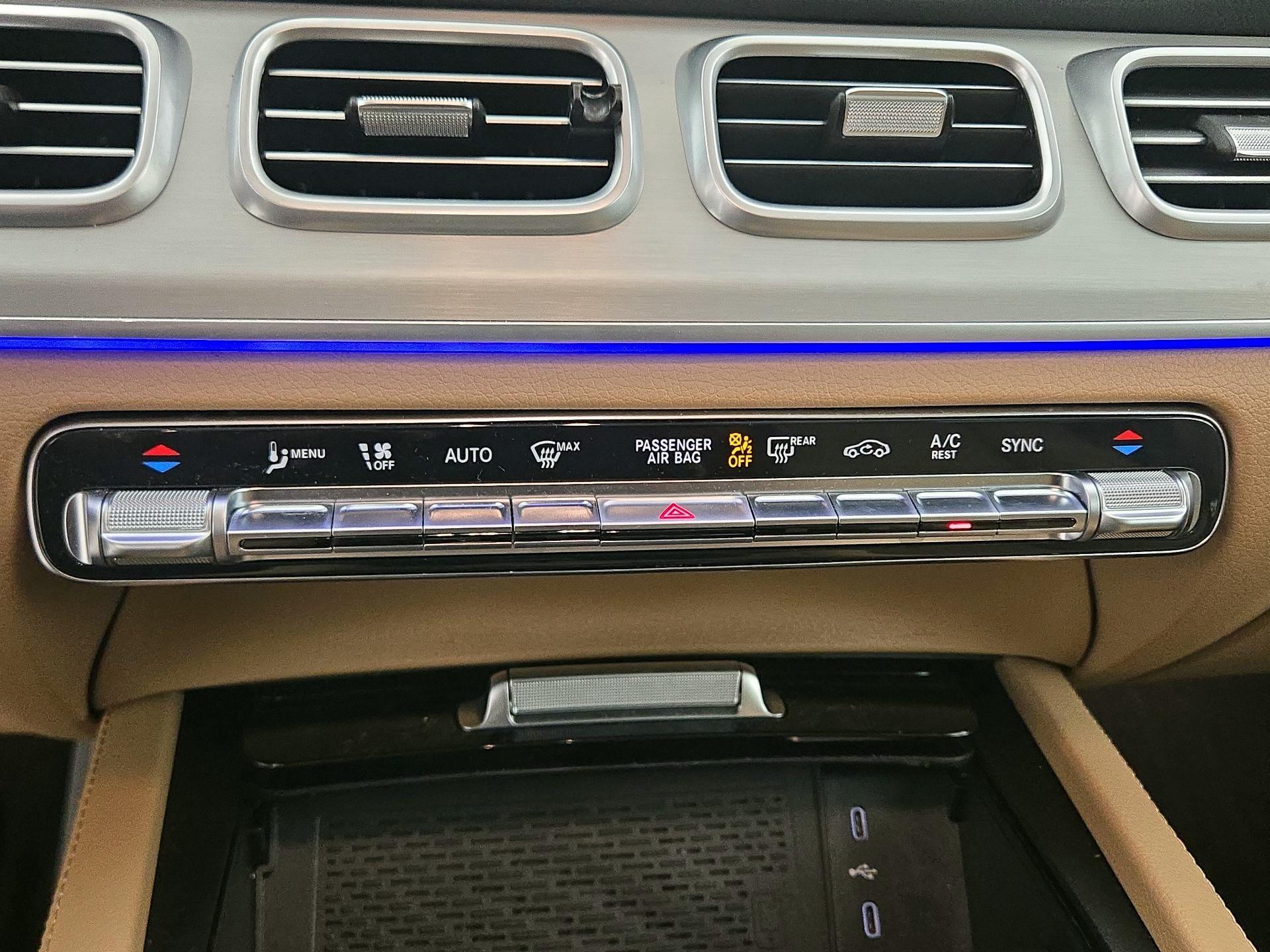 Thumbnail: 2025 Mercedes-Benz GLE - 17