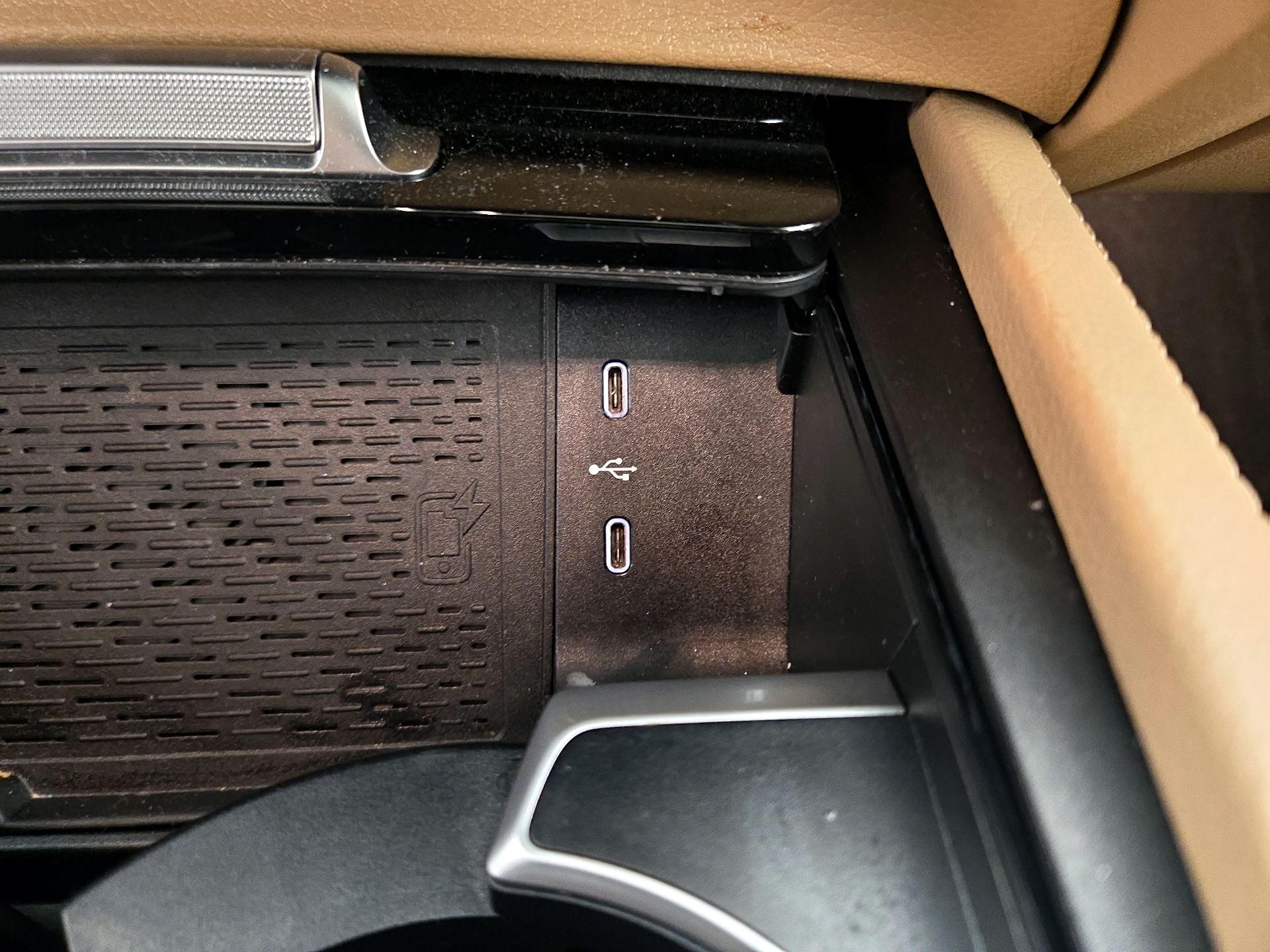 Thumbnail: 2025 Mercedes-Benz GLE - 19