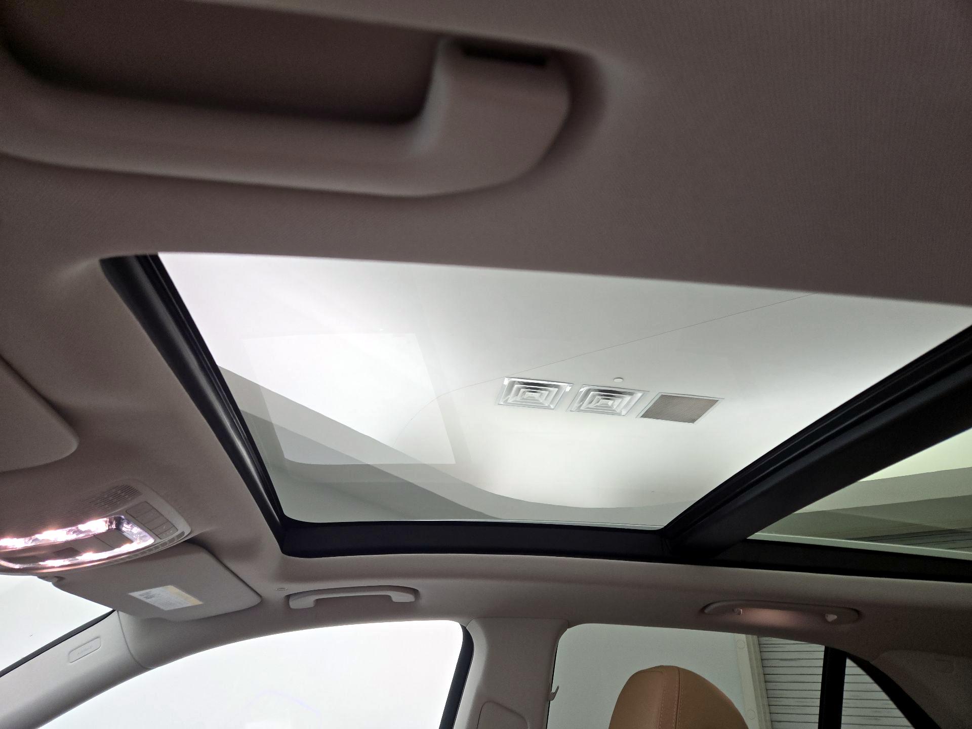 Thumbnail: 2025 Mercedes-Benz GLE - 20