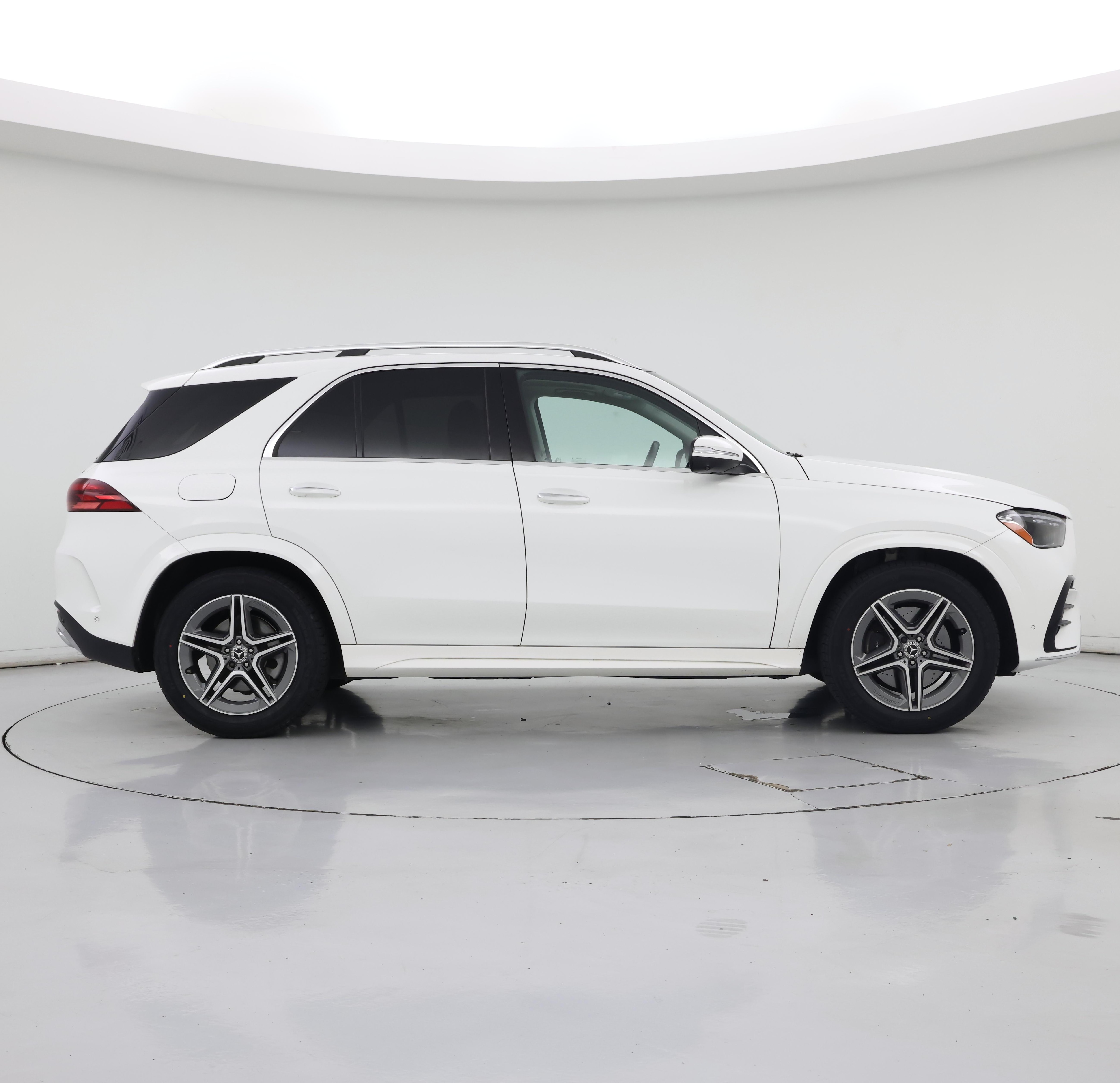 Thumbnail: 2025 Mercedes-Benz GLE - 7