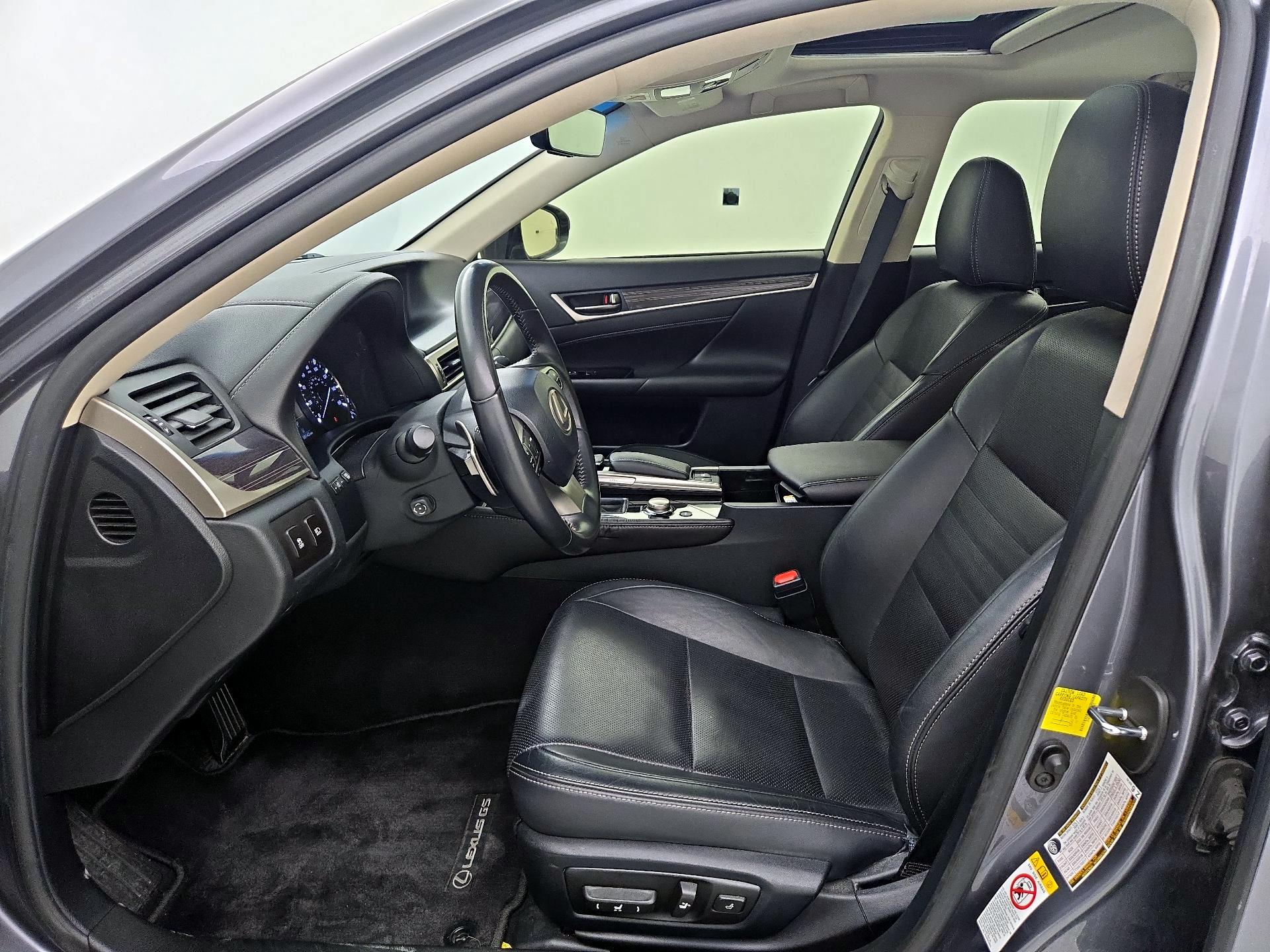 Thumbnail: 2016 Lexus GS - 11