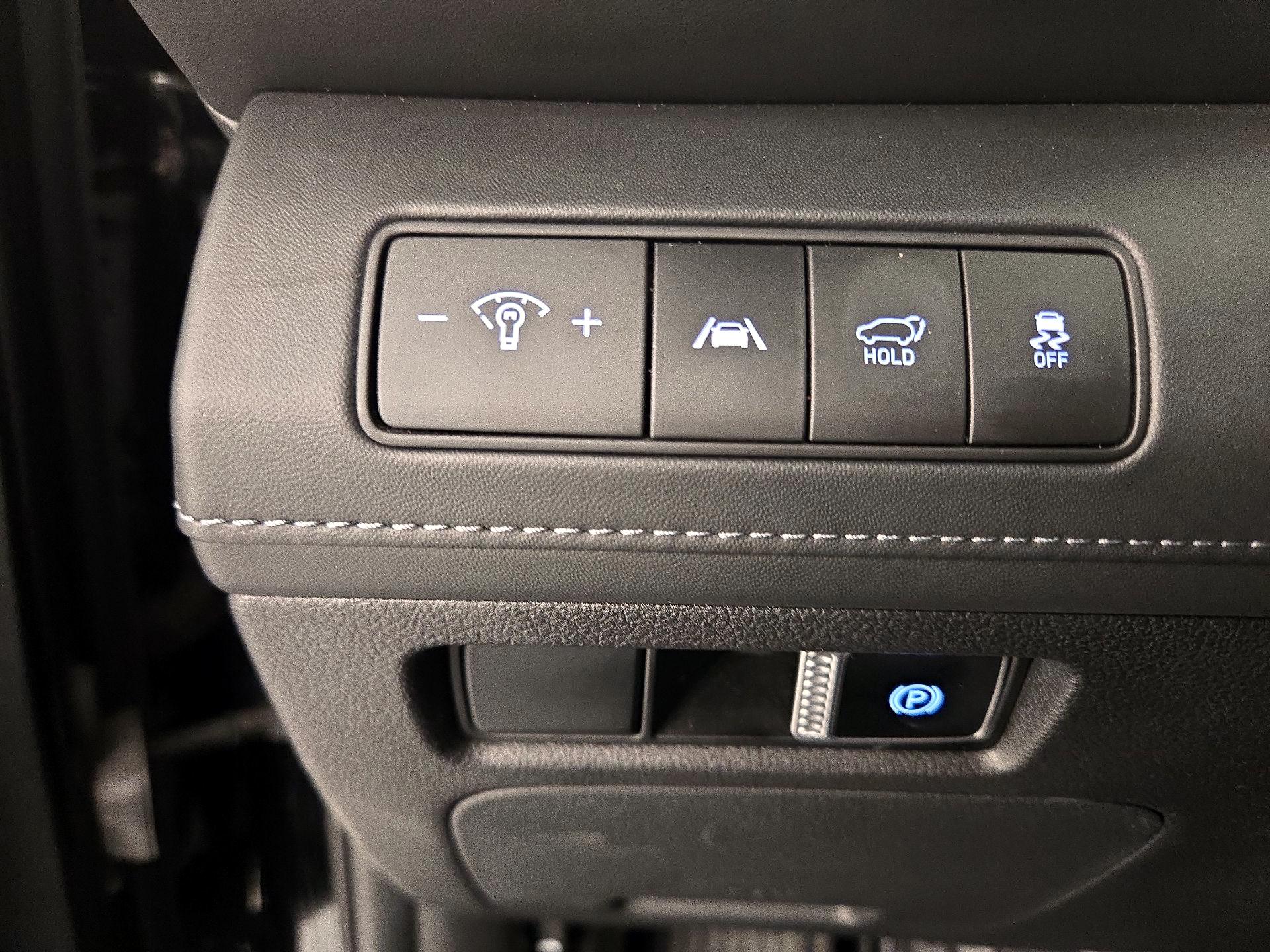 Thumbnail: 2023 Hyundai Santa Fe - 13